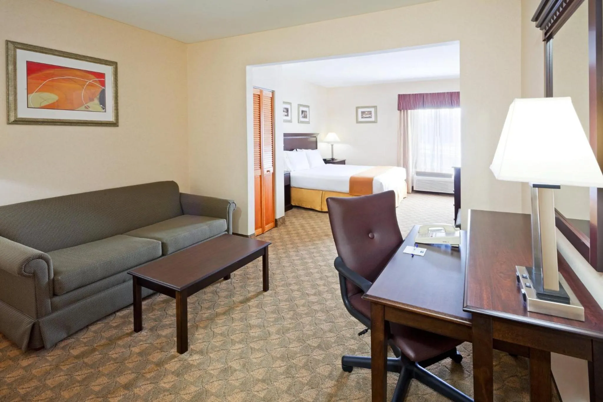 Photo of the whole room in Holiday Inn Express & Suites Carneys Point - Pennsville by IHG