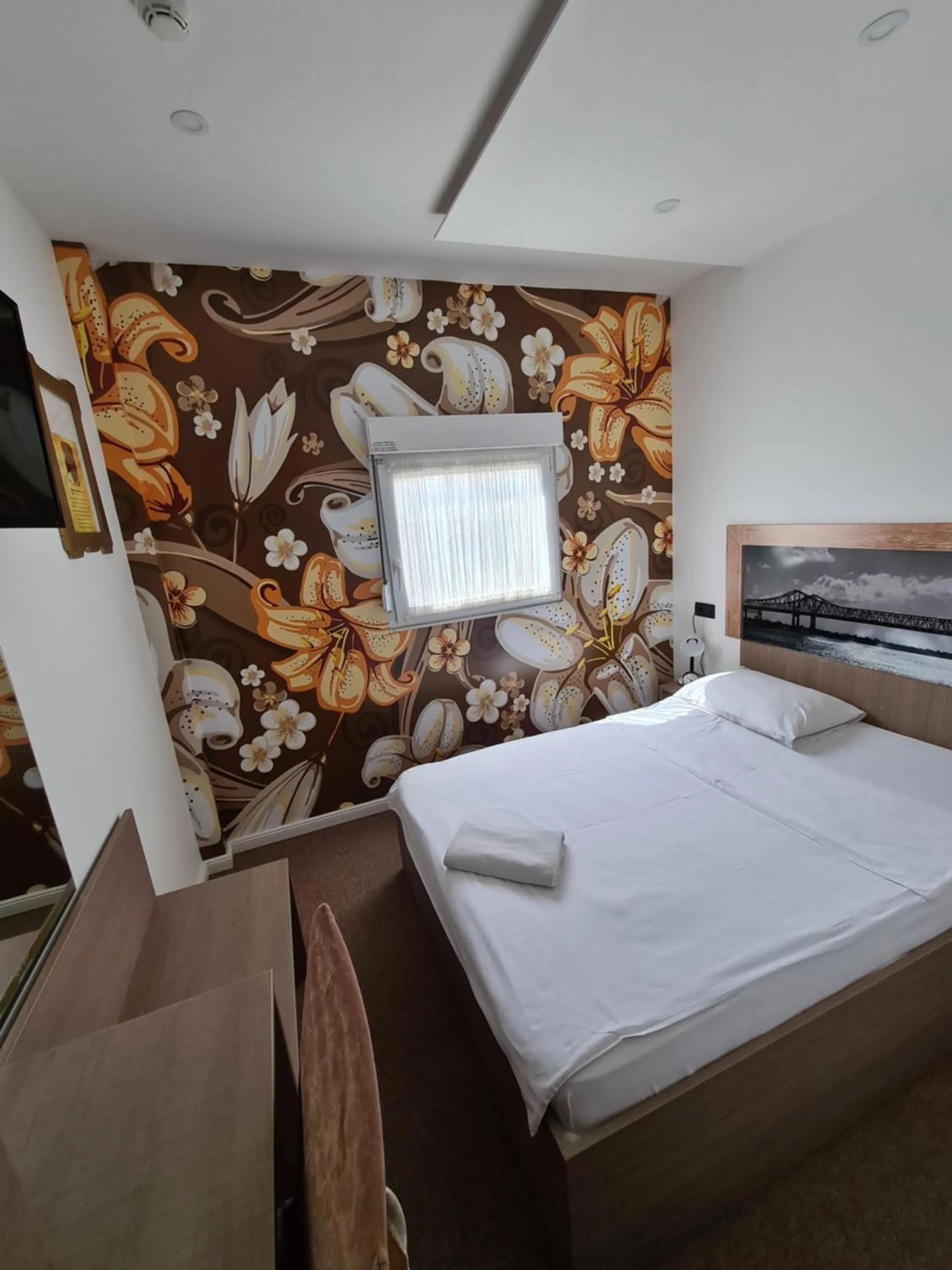 Bed in Garni Hotel & Spa Nicolo