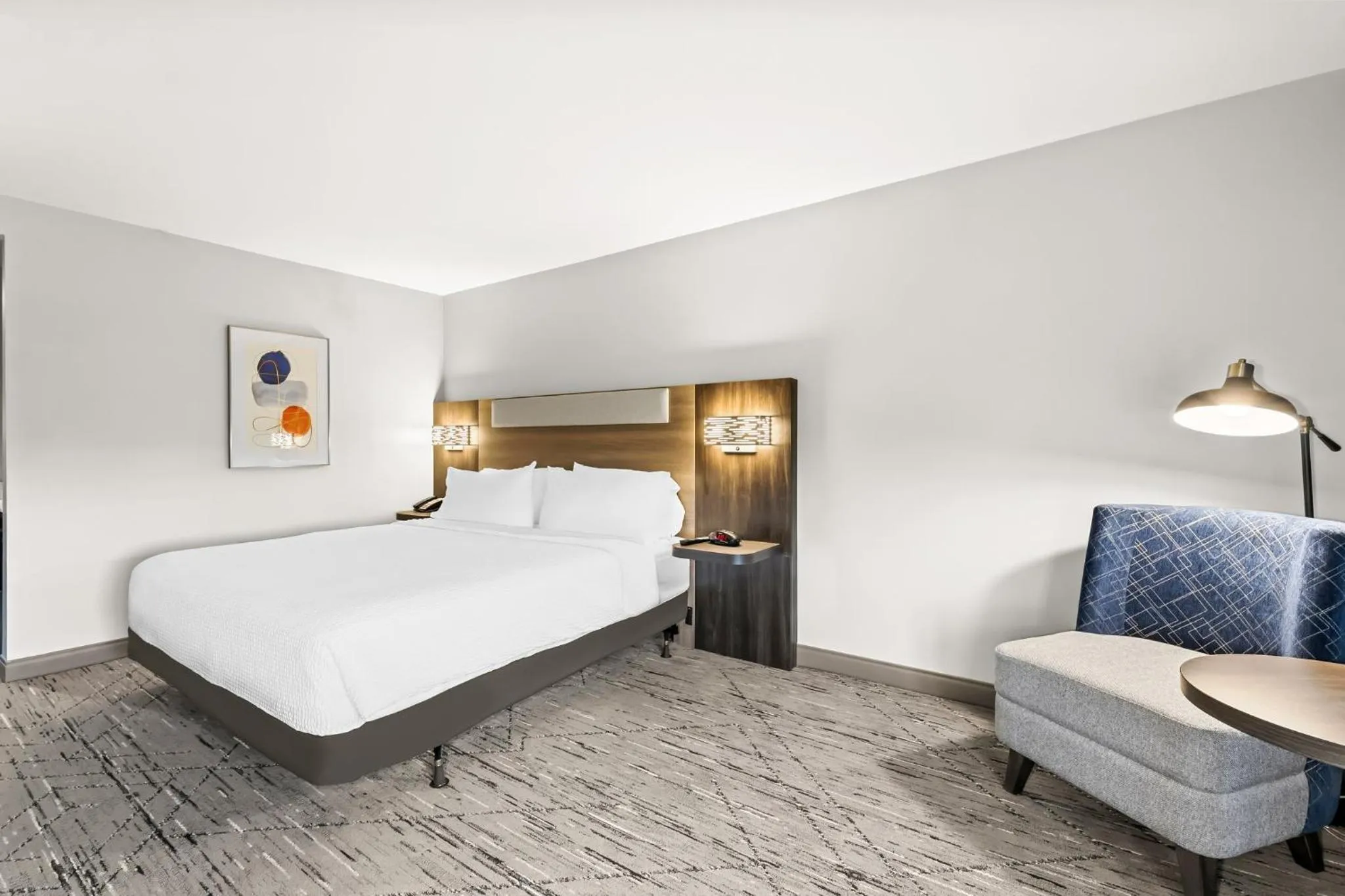 Photo of the whole room, Bed in Holiday Inn Express Nashville-Hendersonville by IHG