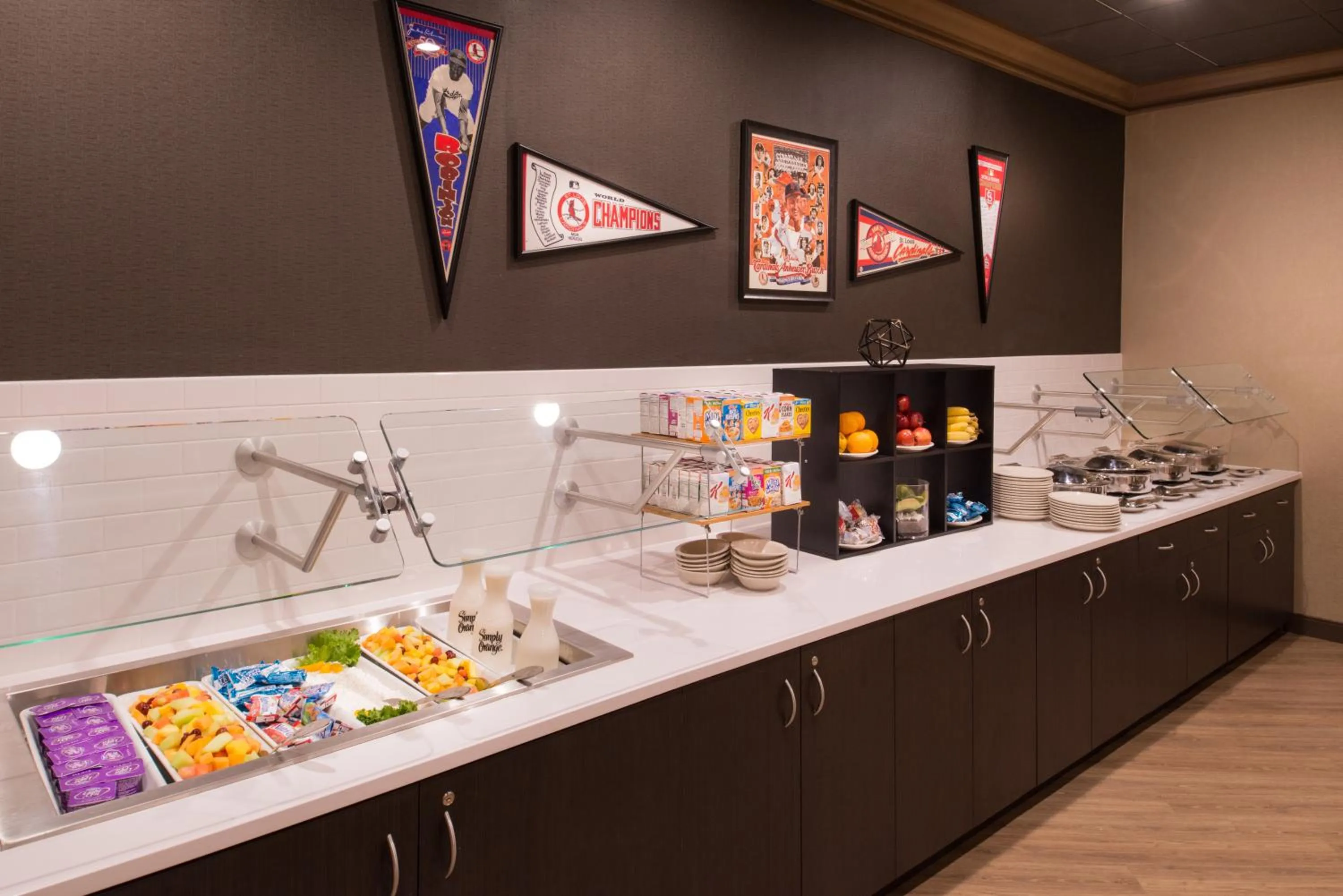 Breakfast in The Arch Convention Hotel