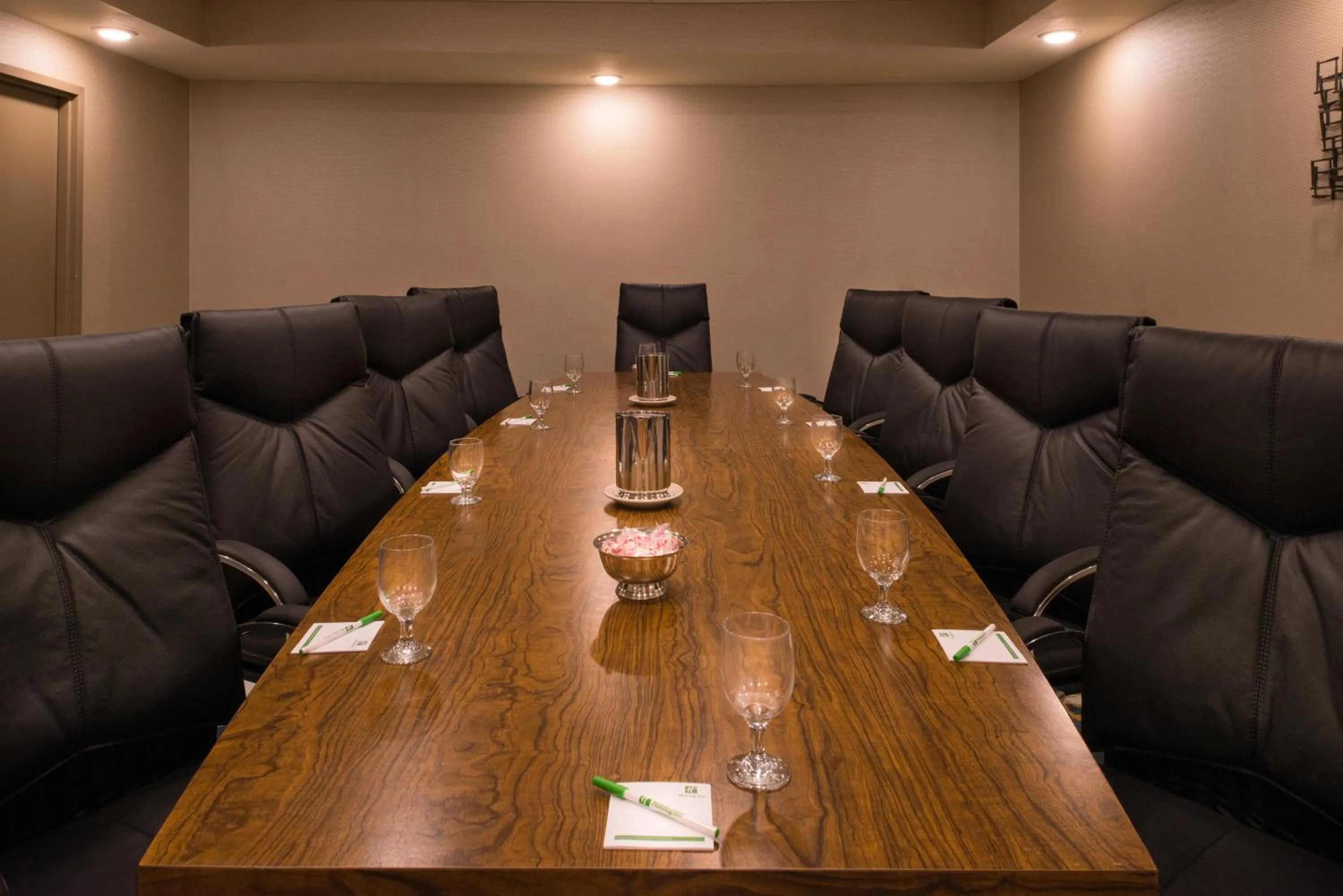 Meeting/conference room in The Arch Convention Hotel