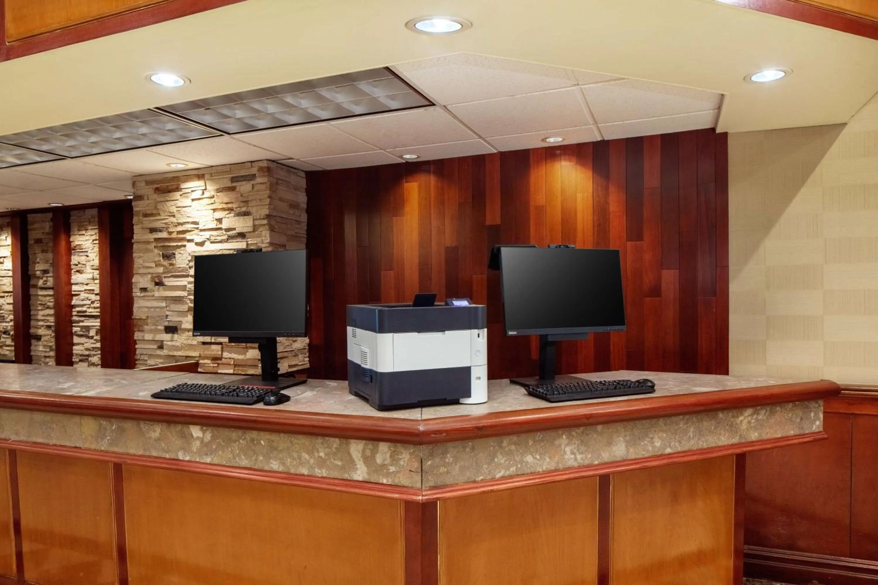 Business facilities in DoubleTree by Hilton Cherry Hill Philadelphia