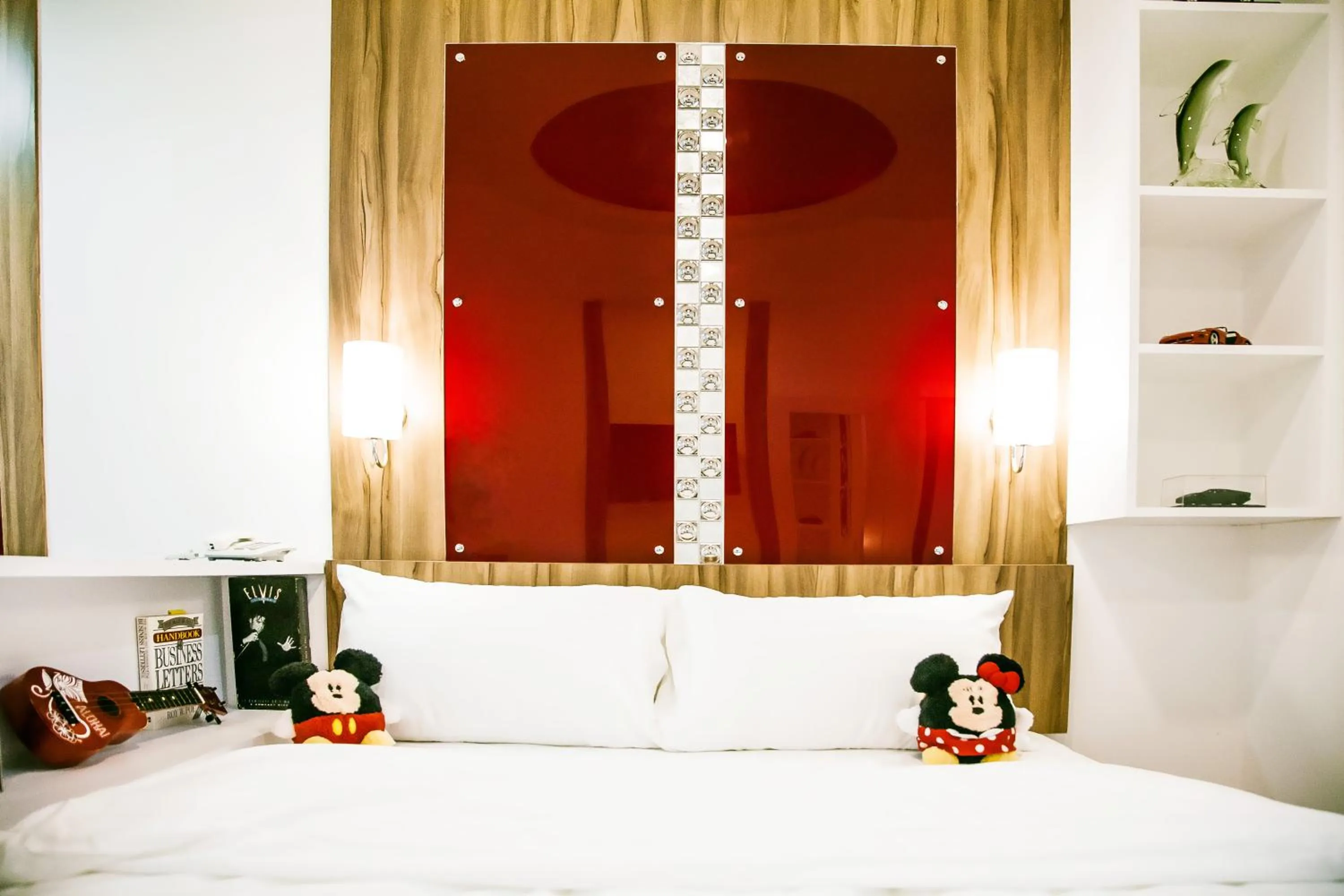 Decorative detail, Bed in Sunset Residence Pinklao