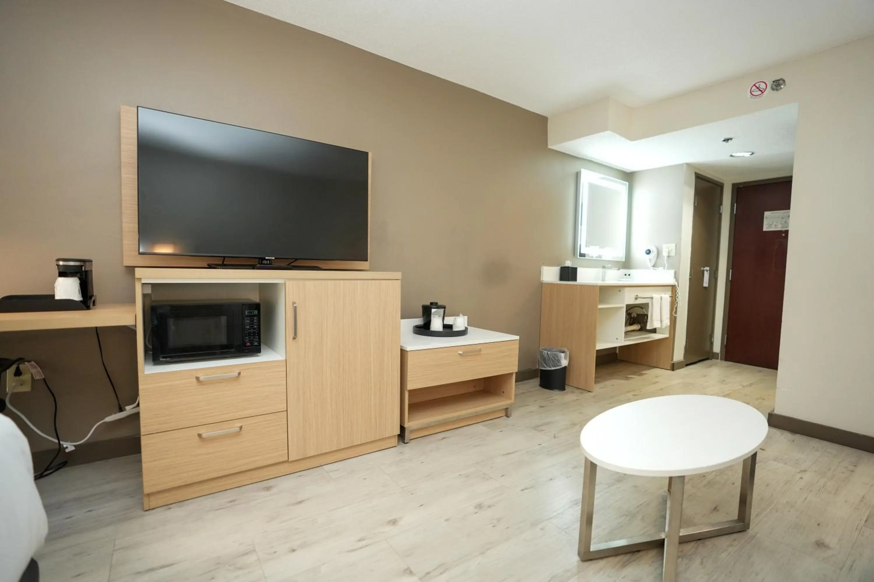 Bed in Wyndham Garden Duluth