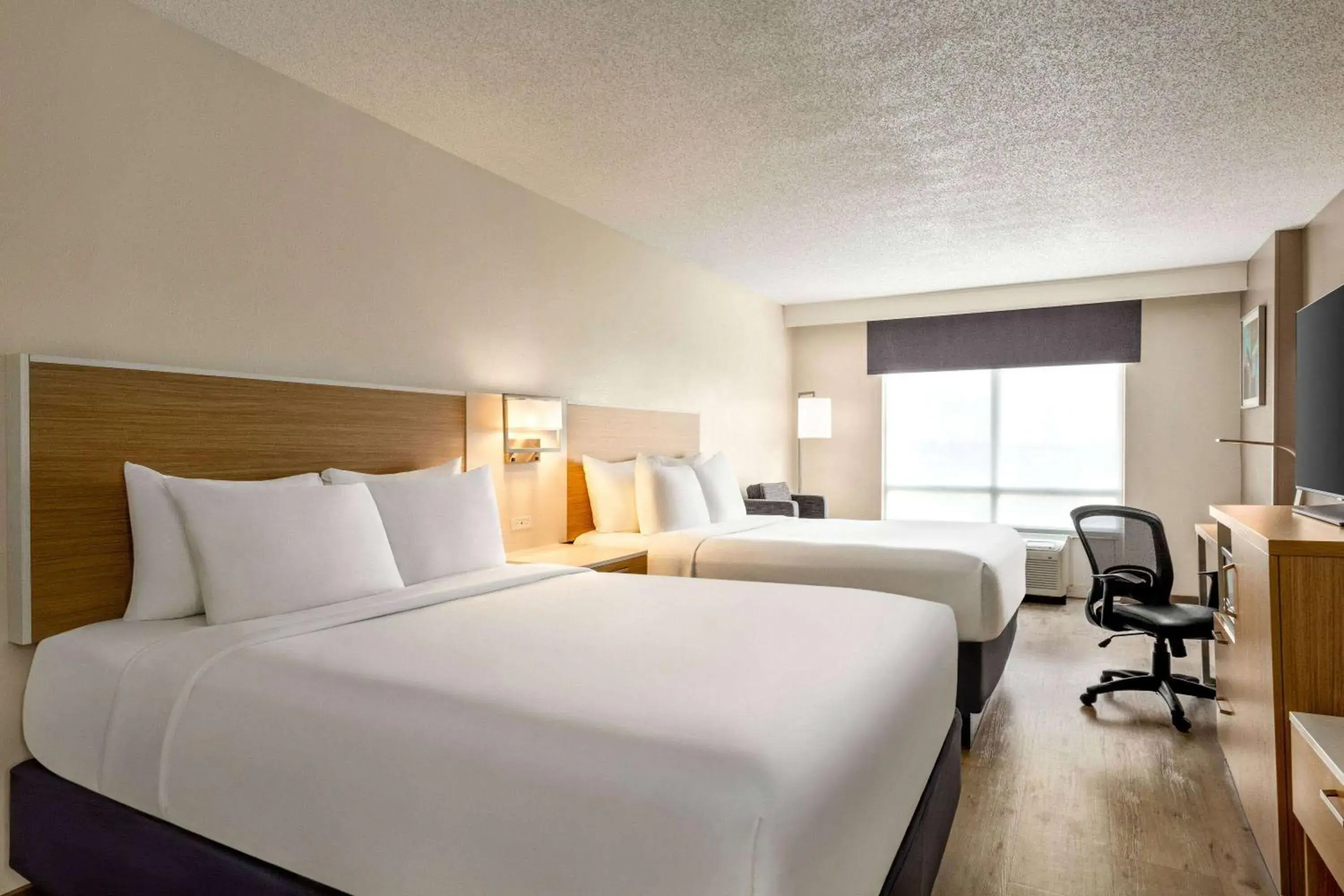 Queen Room with Two Queen Beds in Wyndham Garden Duluth Queen Room with Two Queen Beds in Wyndham Garden Duluth