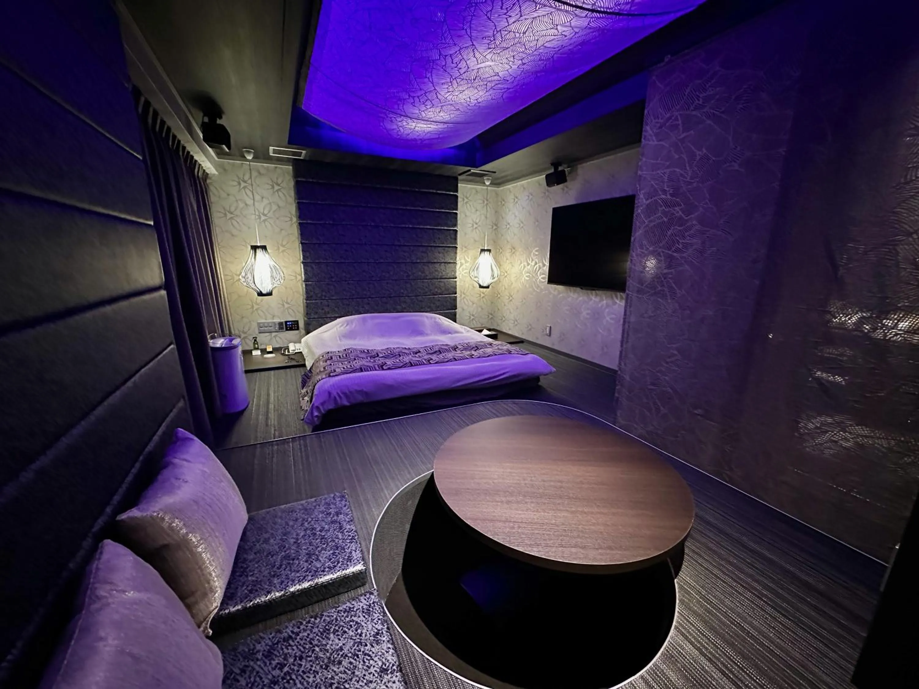 Bed in Fun3 -Adult Only-