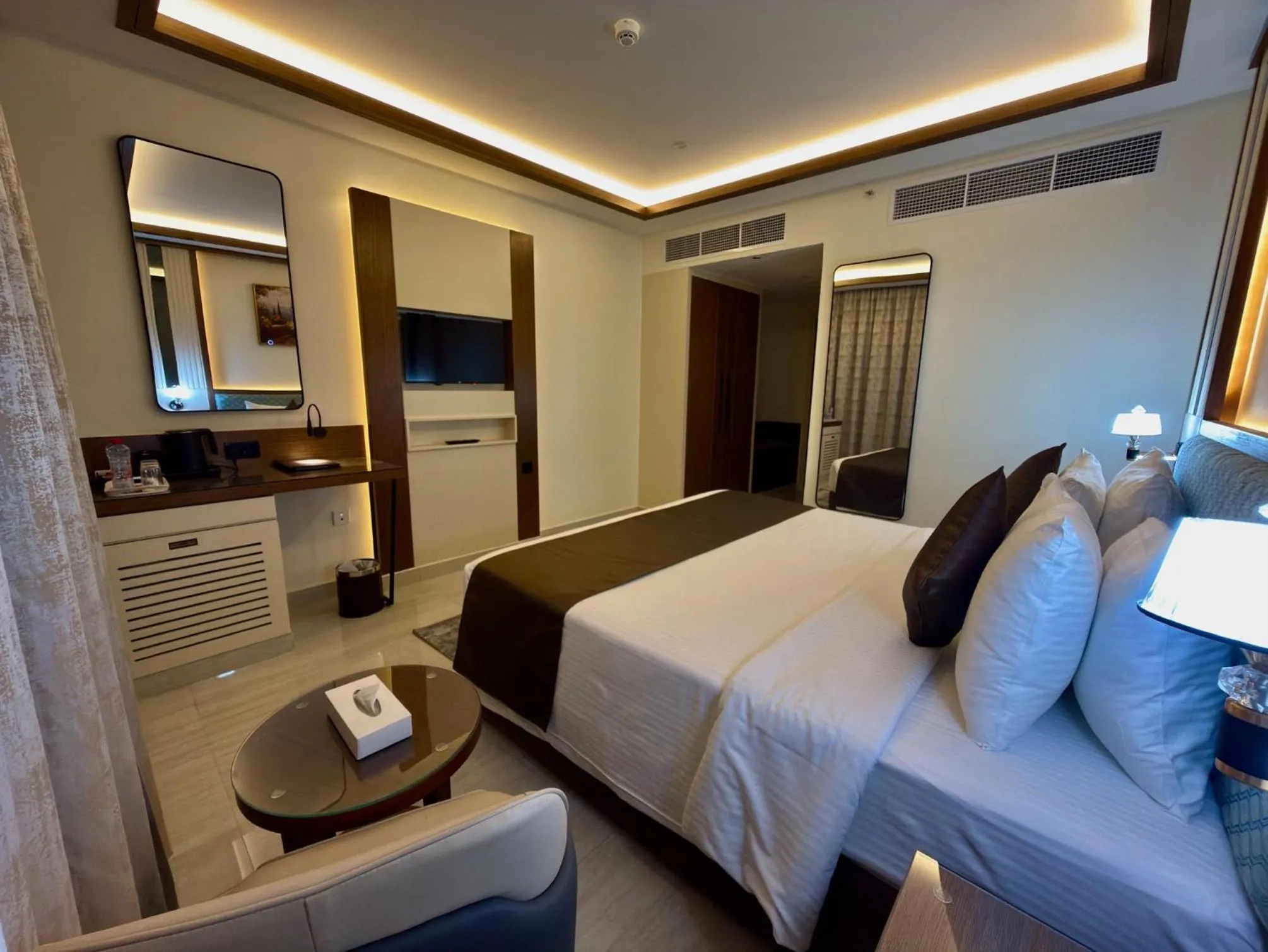 Bedroom, Bed in Smana Hotel Al Raffa