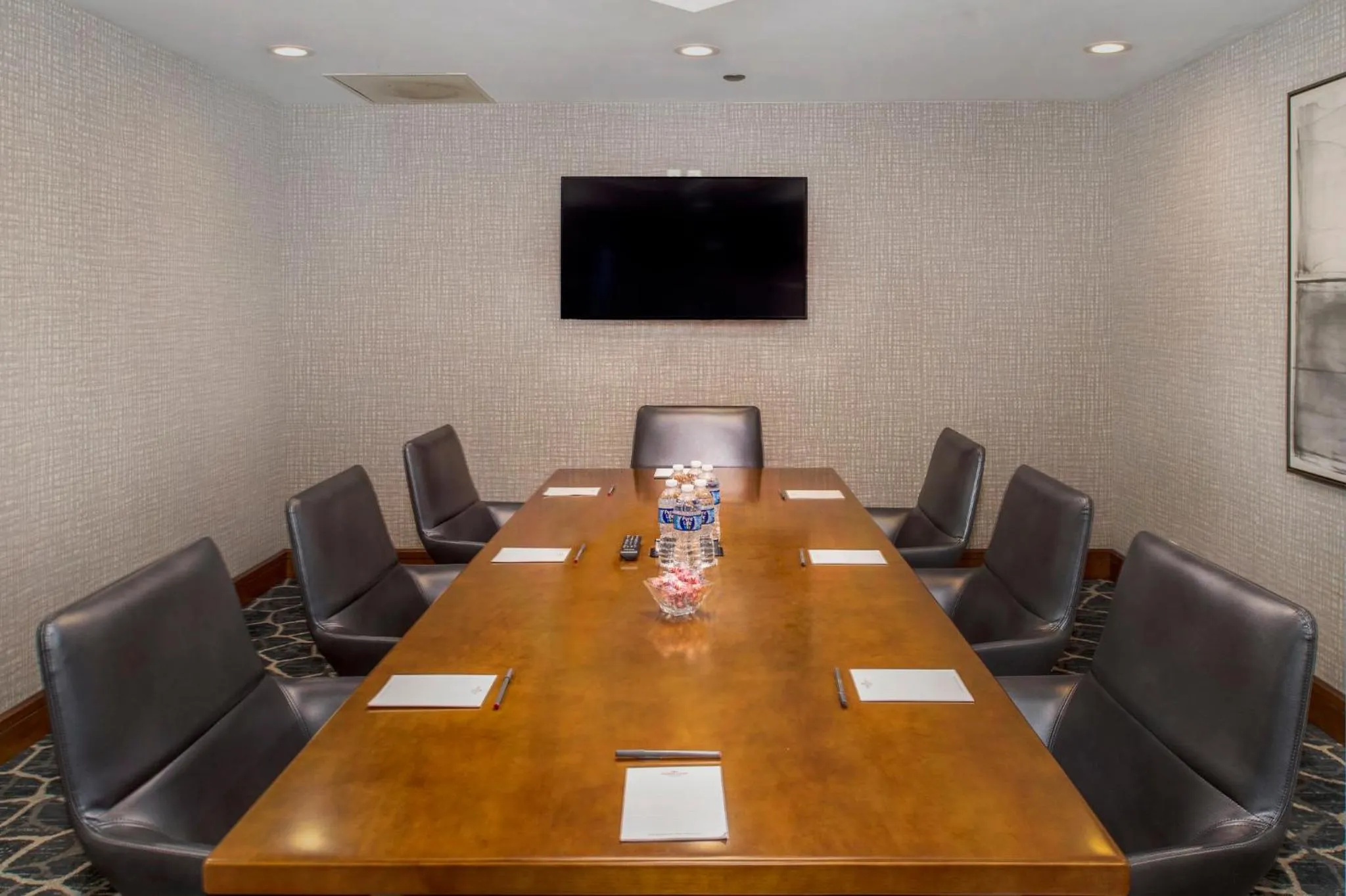 Meeting/conference room in Crowne Plaza Hotel St. Louis Airport by IHG