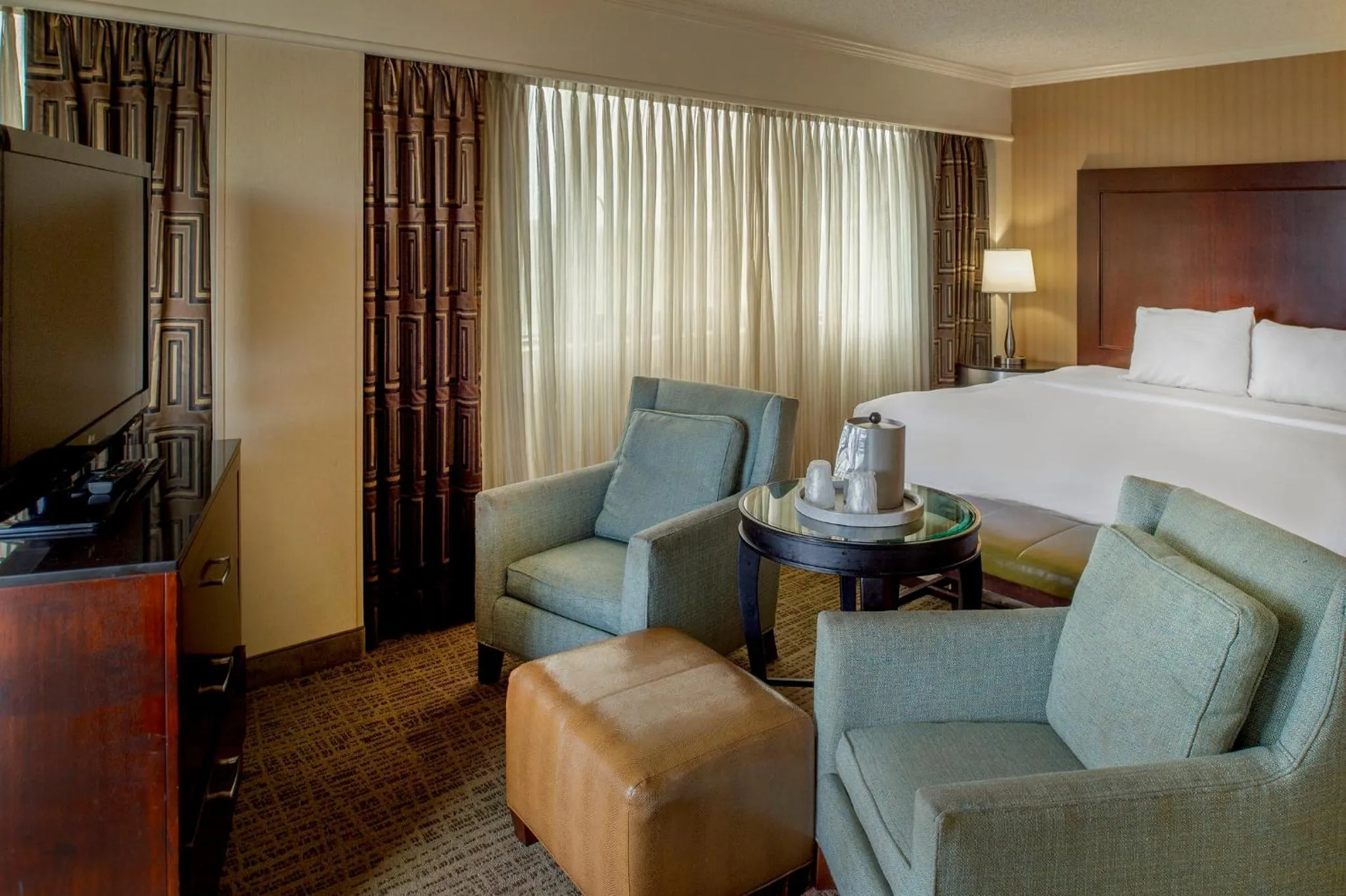 Photo of the whole room, Bed in Crowne Plaza Hotel St. Louis Airport by IHG