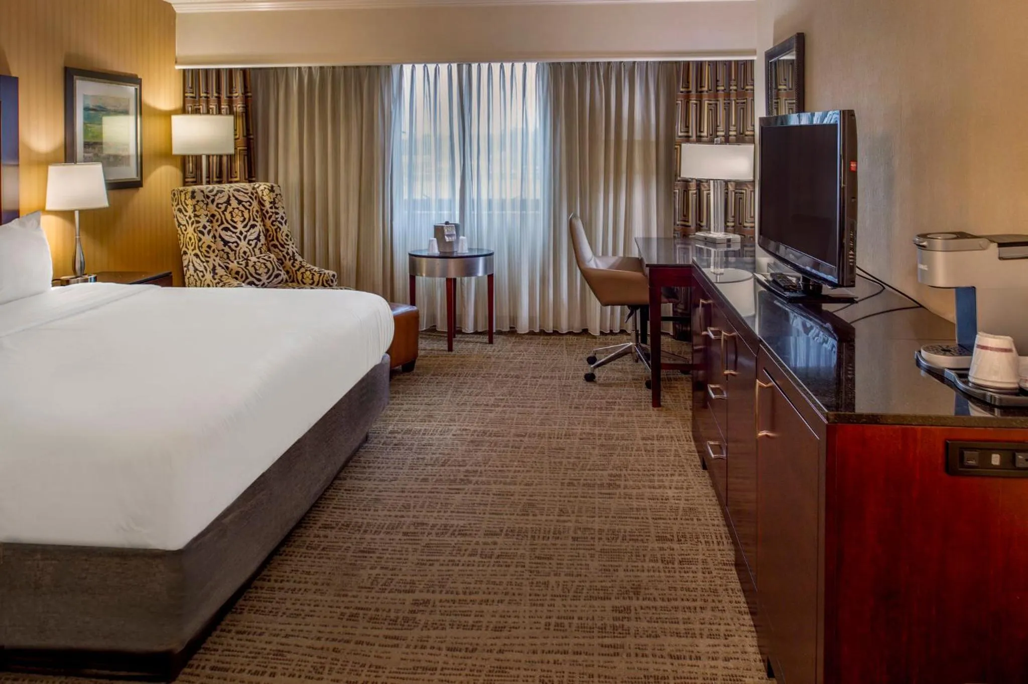 Photo of the whole room, Bed in Crowne Plaza Hotel St. Louis Airport by IHG