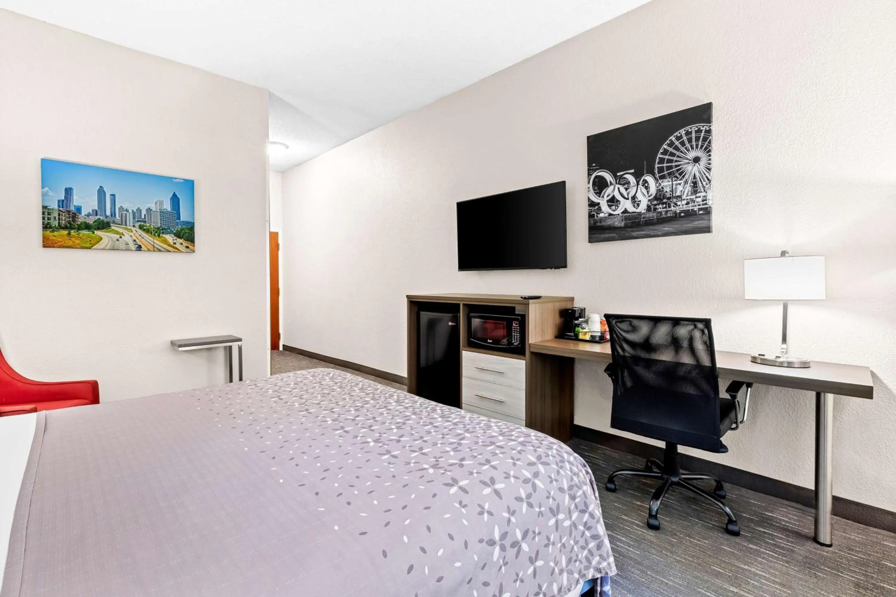 Bedroom, Bed in Best Western Gwinnett Center