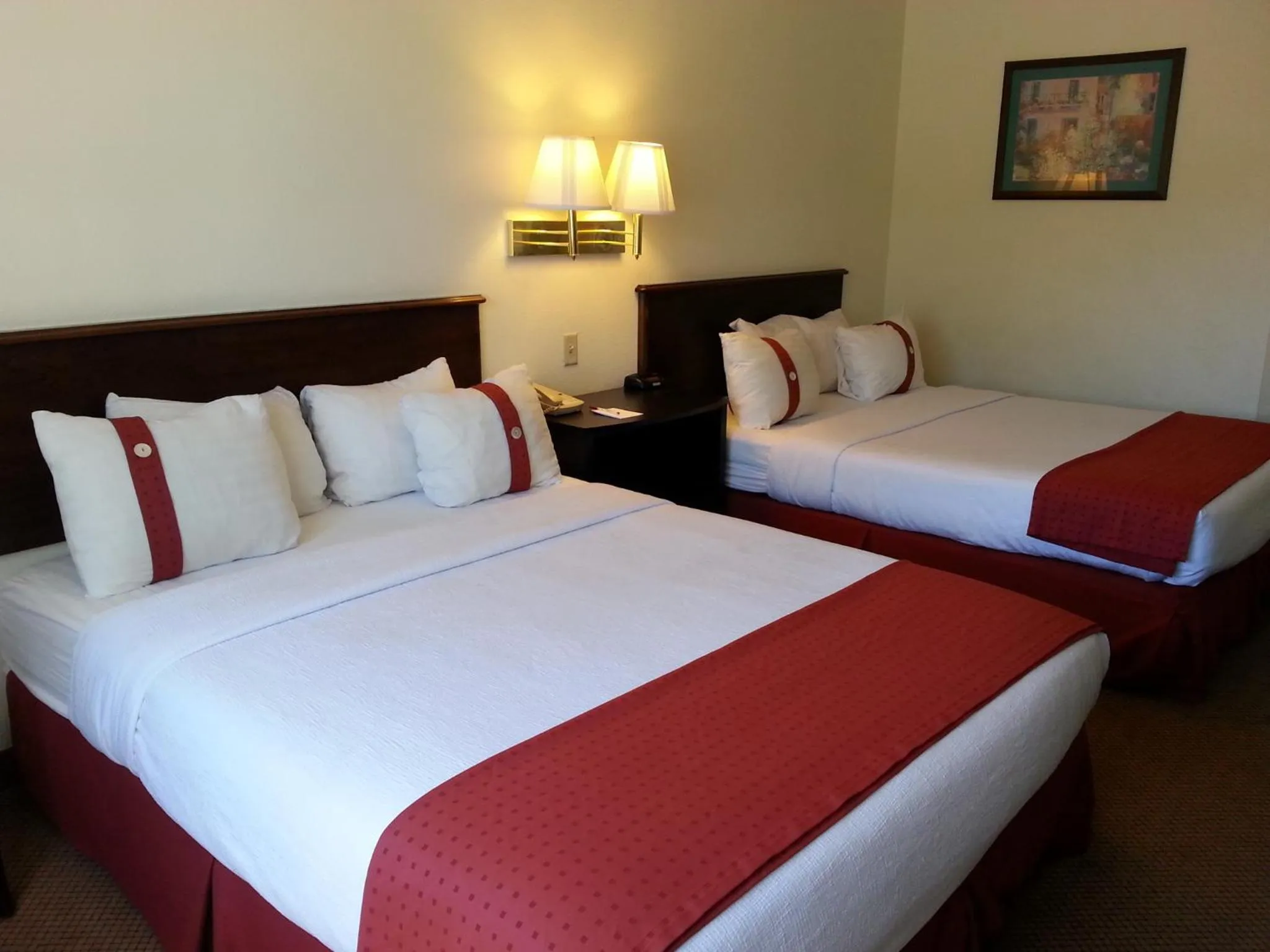 Bedroom, Bed in Ramada by Wyndham Williams/Grand Canyon Area