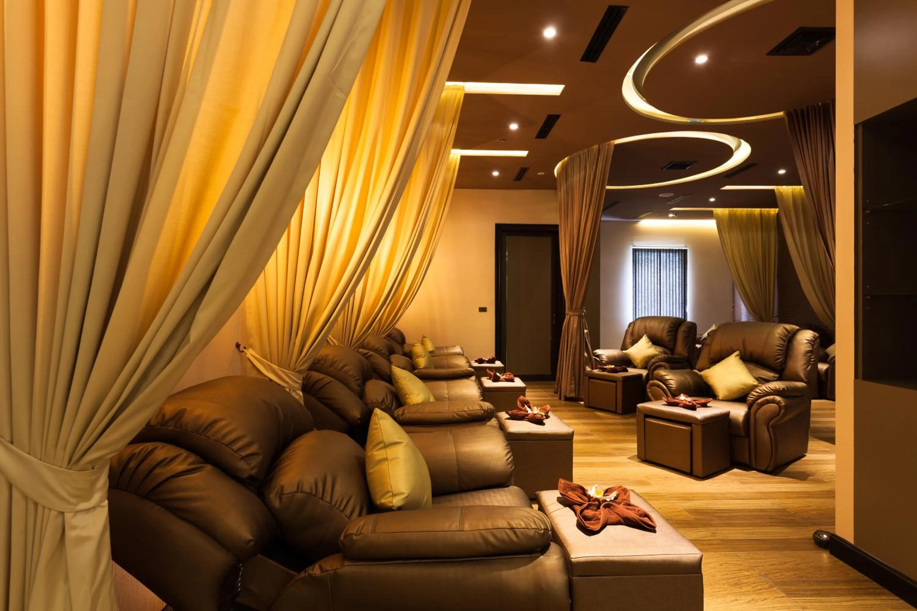 Spa and wellness centre/facilities in Grand 5 Hotel & Plaza Sukhumvit Bangkok