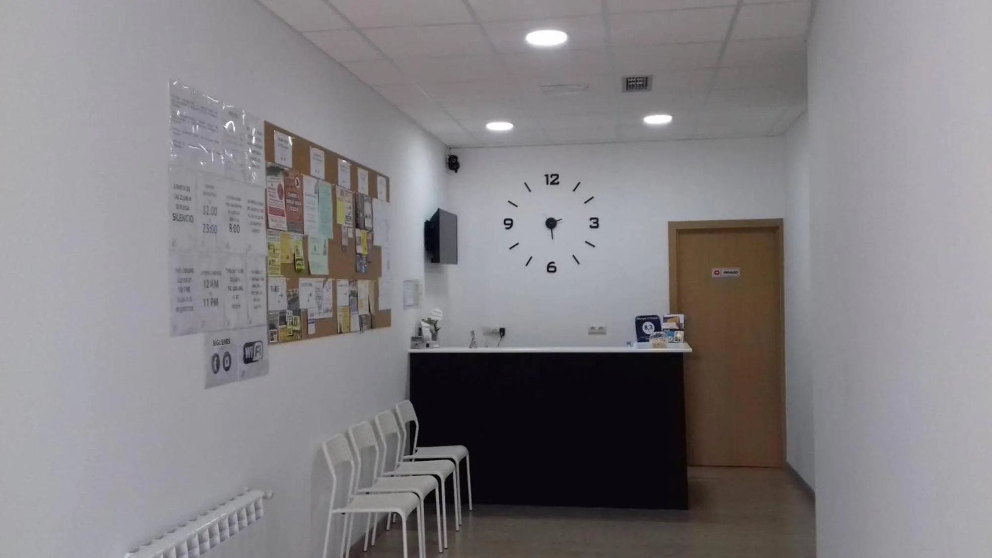 Lobby or reception in Albergue O Trisquel
