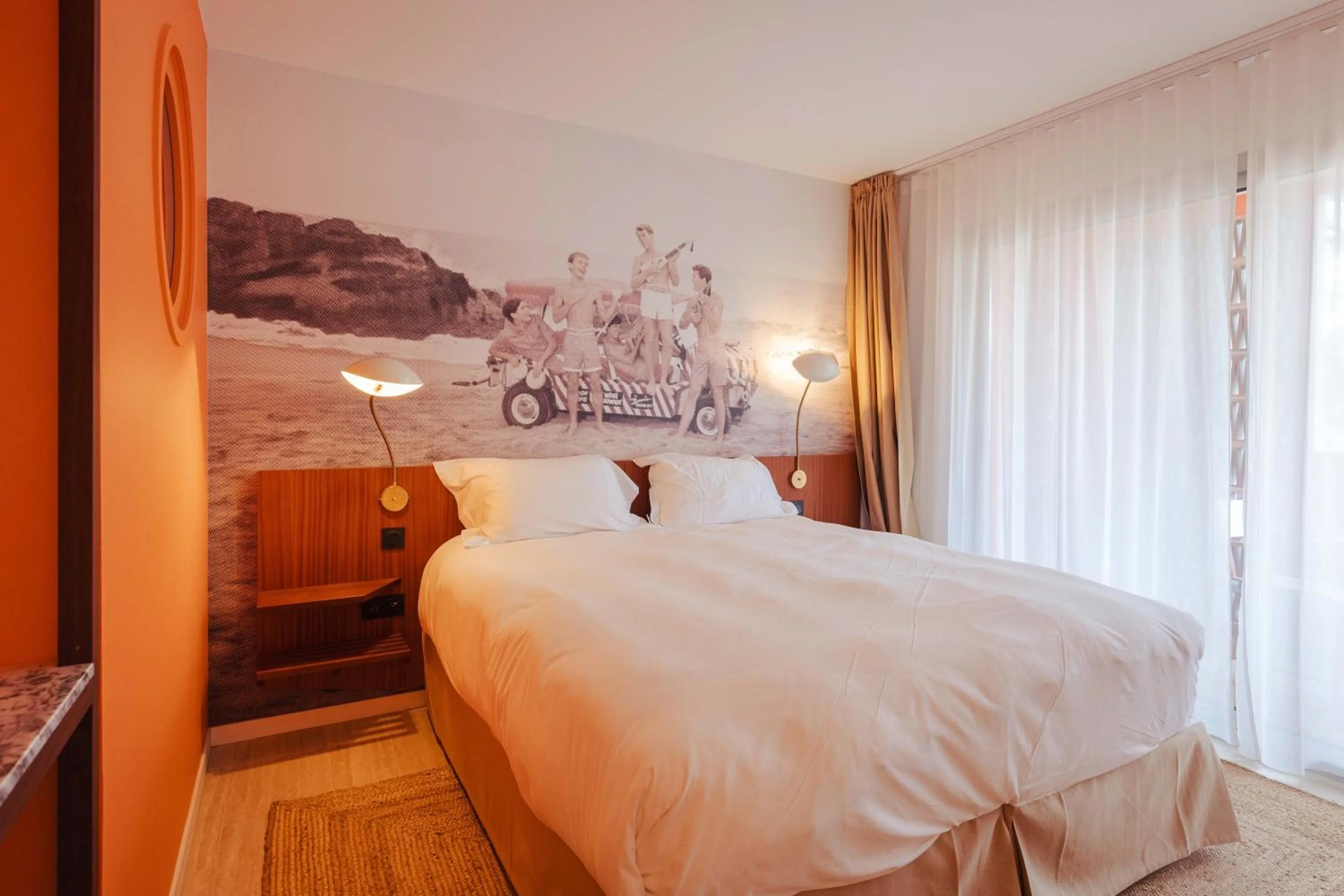 Bed in Hotel Casarose - Cannes Mandelieu