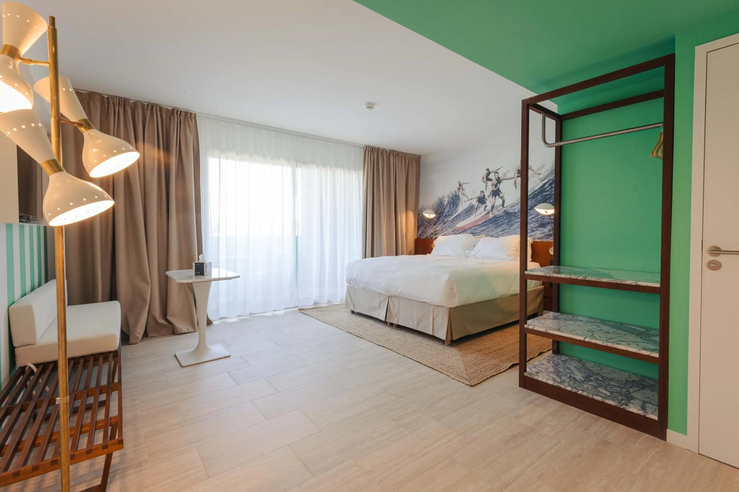 Bed in Hotel Casarose - Cannes Mandelieu