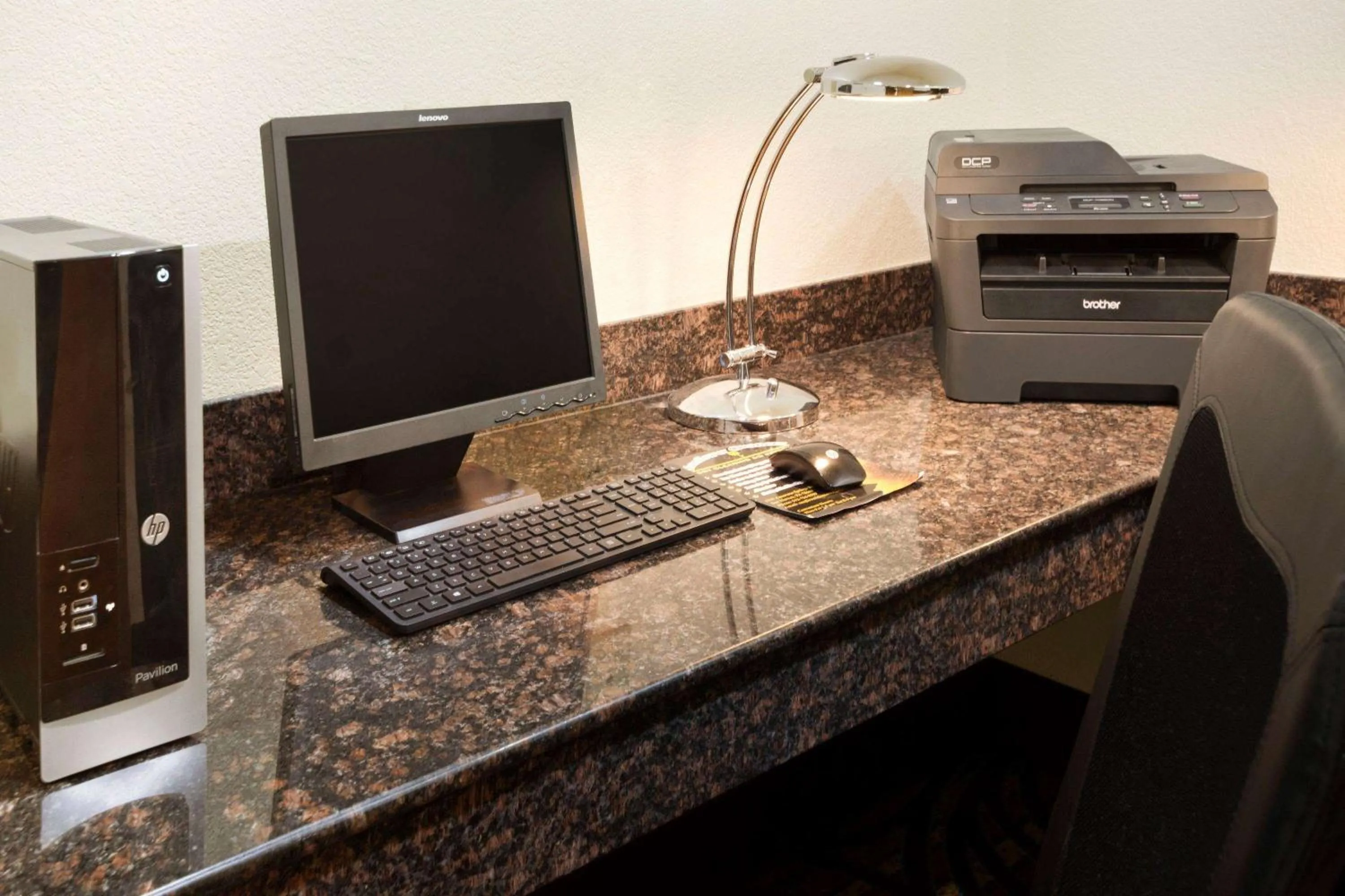 Business facilities in Wingate by Wyndham San Marcos