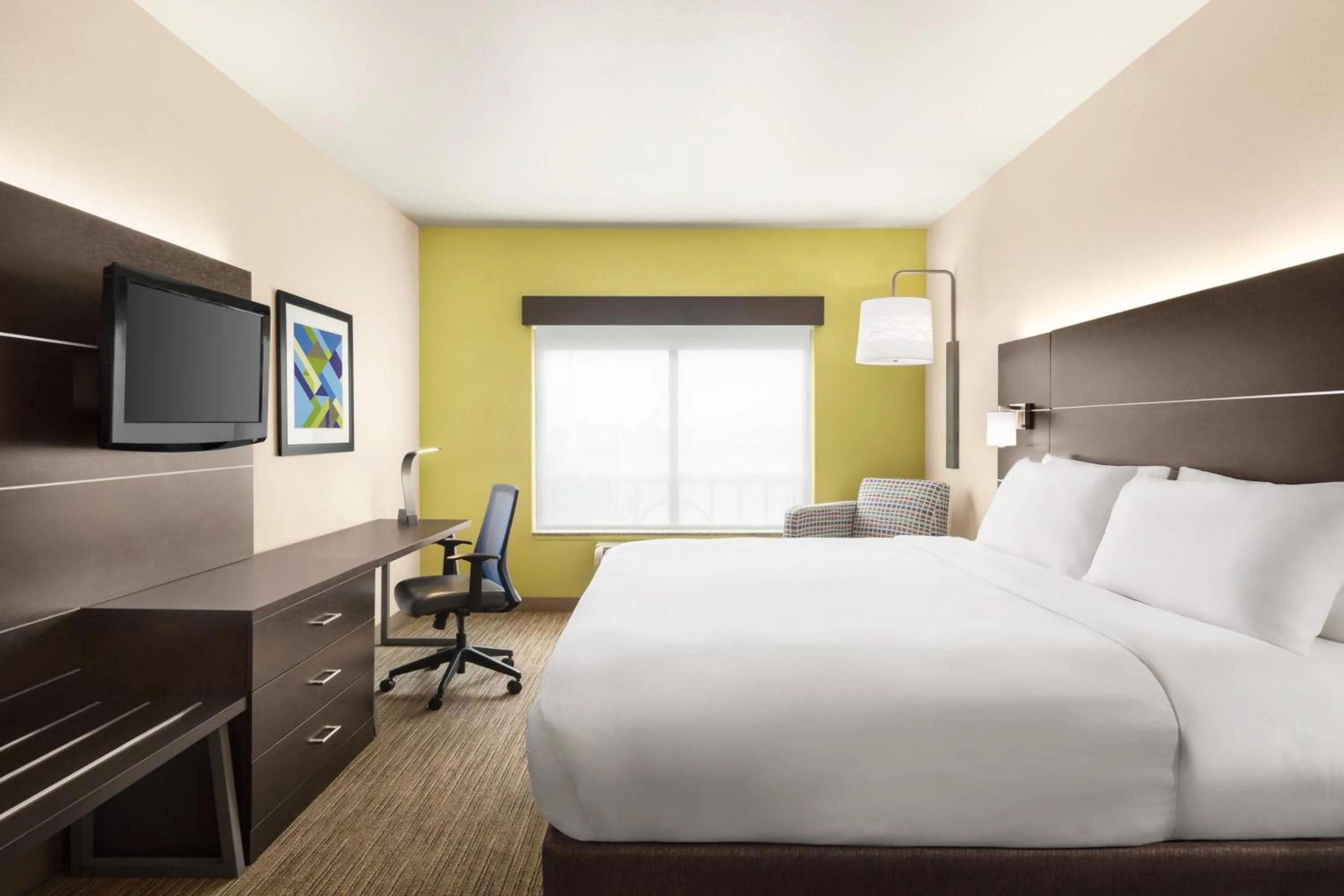 Bed in Holiday Inn Express Hotel & Suites San Antonio NW-Medical Area by IHG
