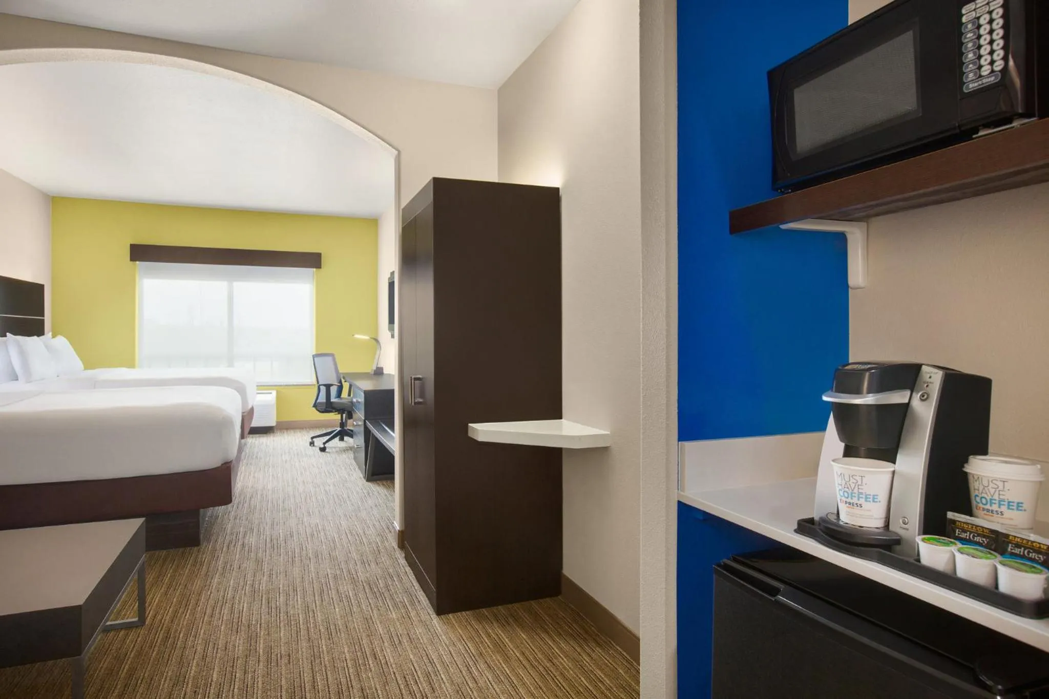 Photo of the whole room, Bed in Holiday Inn Express Hotel & Suites San Antonio NW-Medical Area by IHG