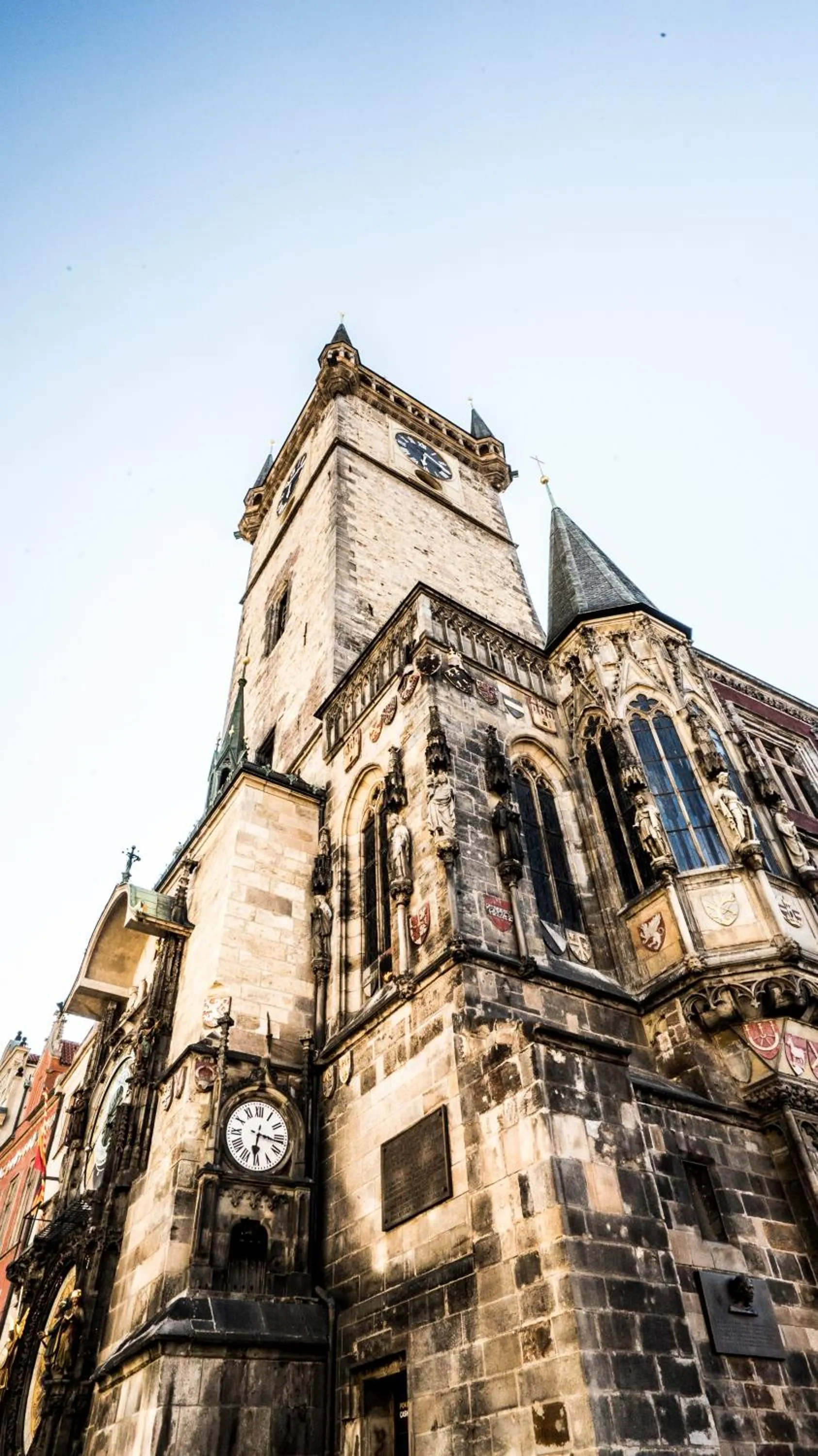 Neighbourhood in Apartment by the Old Town Square