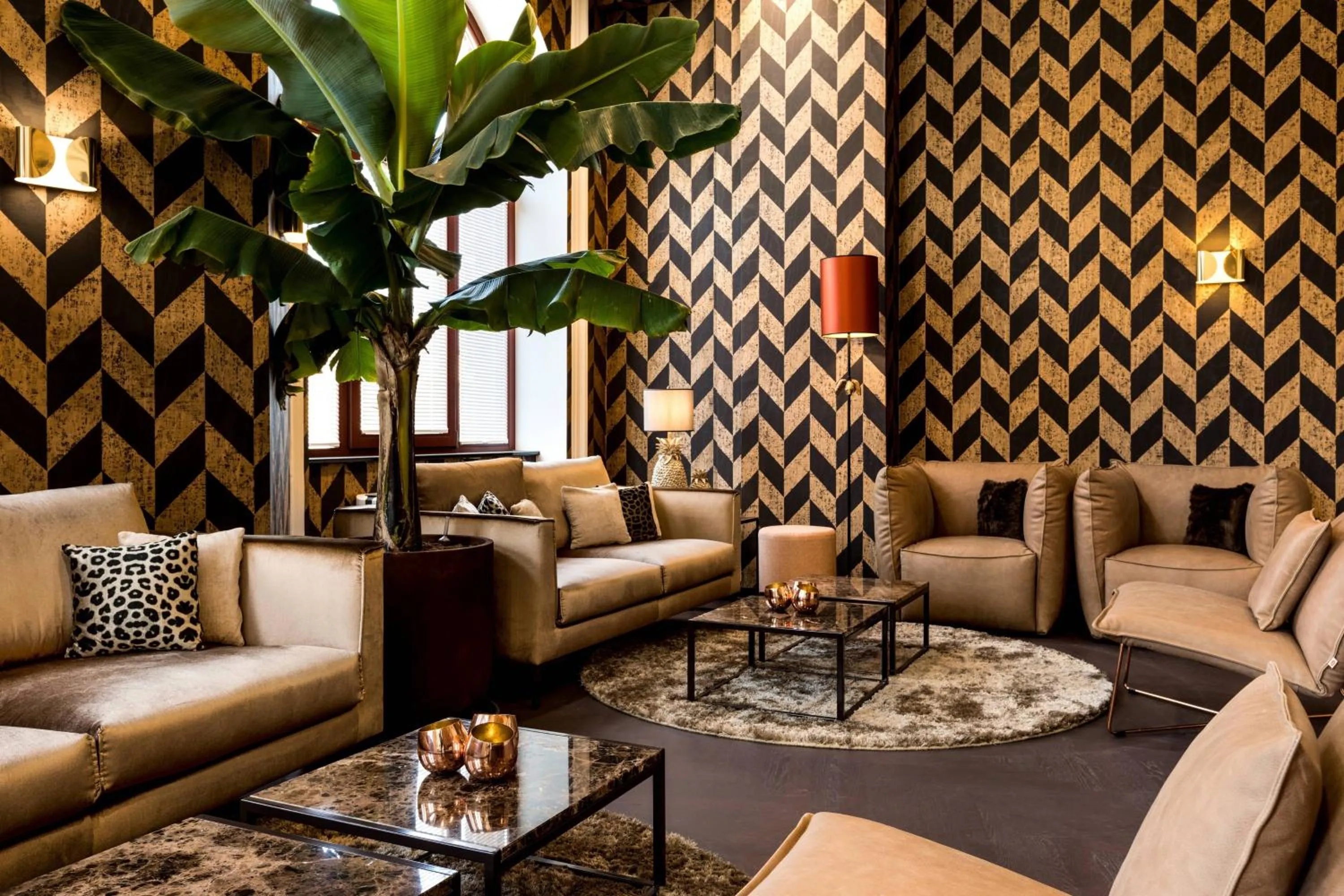 Lobby or reception in AC Hotel by Marriott Mainz