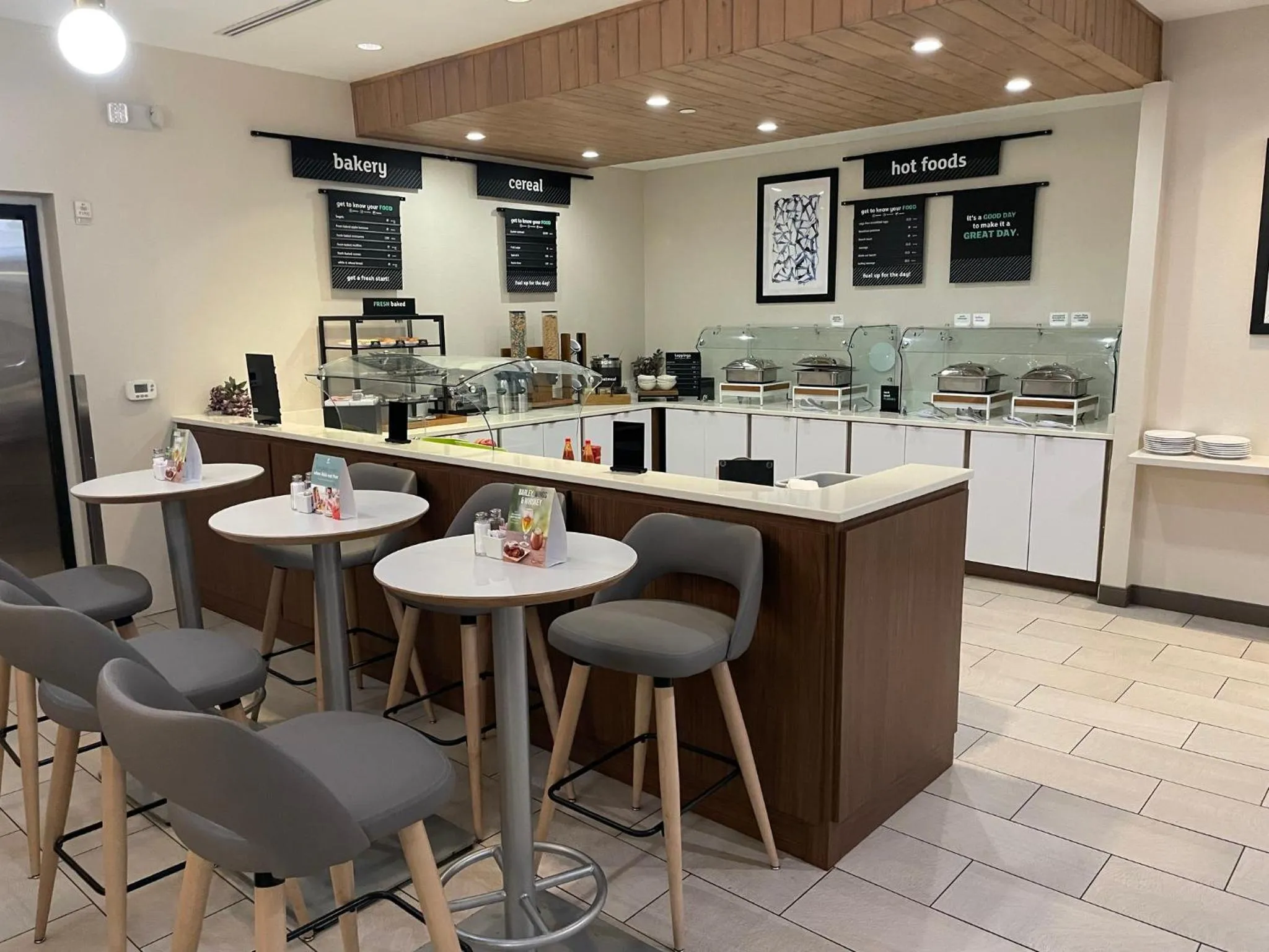 Breakfast in Holiday Inn Atlanta-Gas South Arena Area by IHG