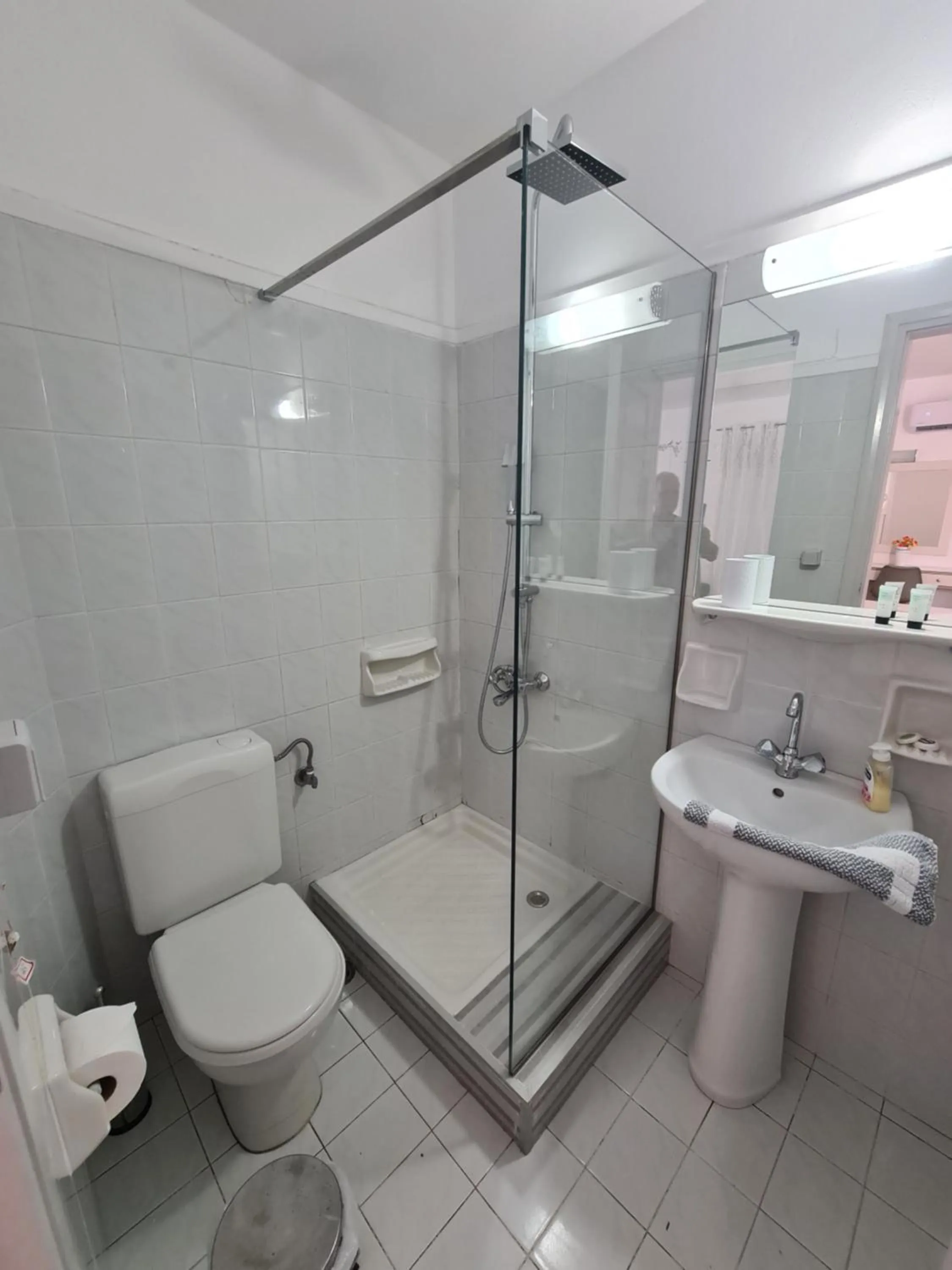 Shower in Crown Apartments