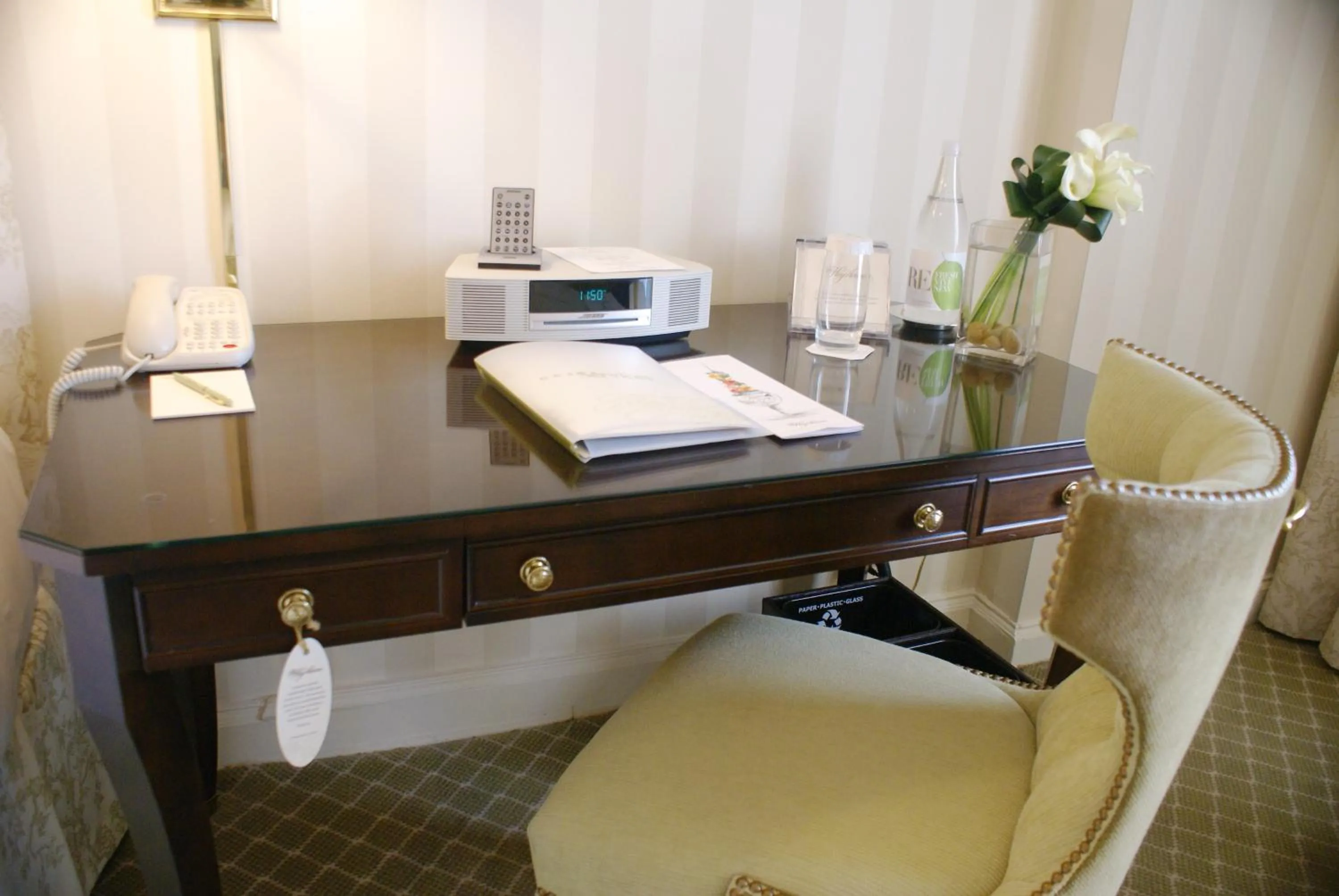 Seating area in The Hay - Adams