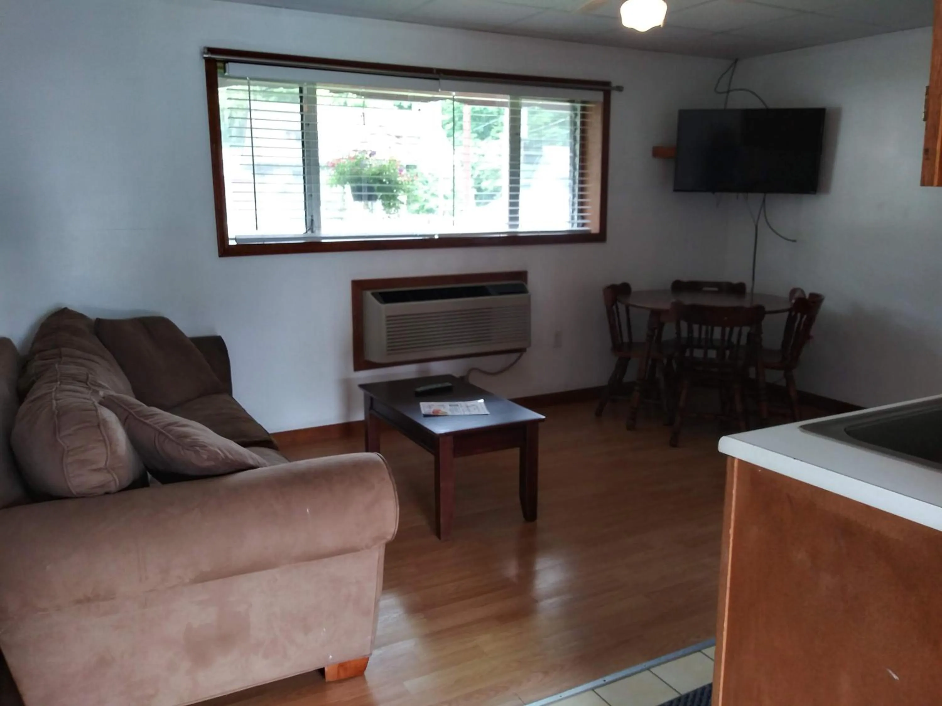 Olympian Resort Motel