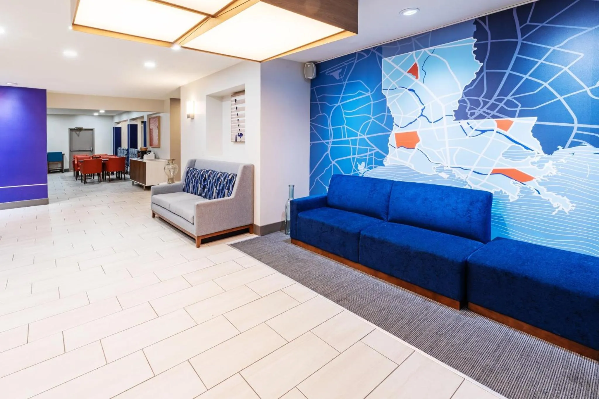 Property building in Holiday Inn Express Harvey-Marrero by IHG