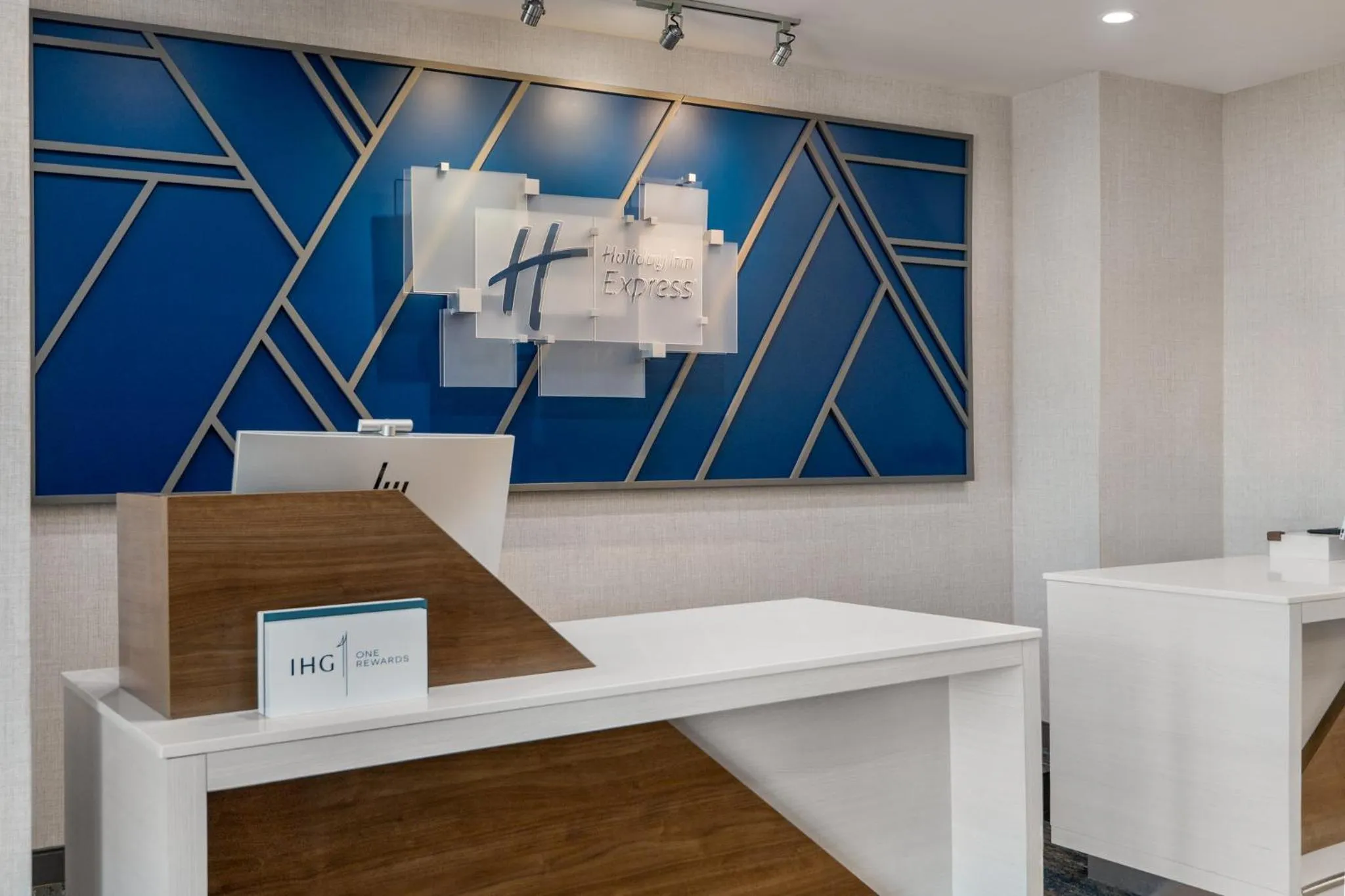 Property building in Holiday Inn Express- North Palm Beach and IHG Hotel