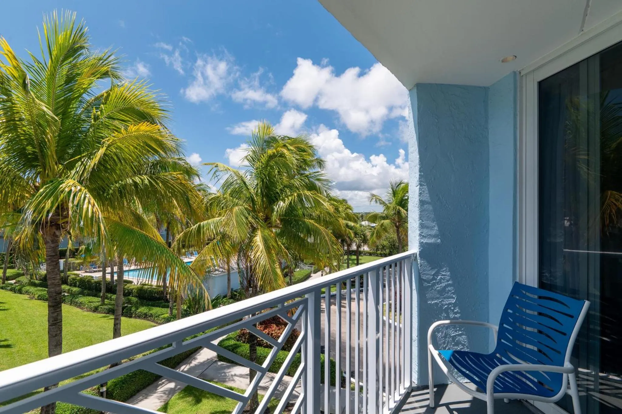 Photo of the whole room in Holiday Inn Express- North Palm Beach and IHG Hotel