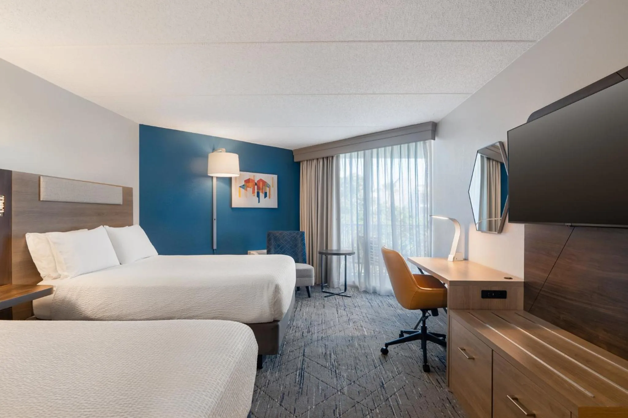 Photo of the whole room, Bed in Holiday Inn Express- North Palm Beach and IHG Hotel