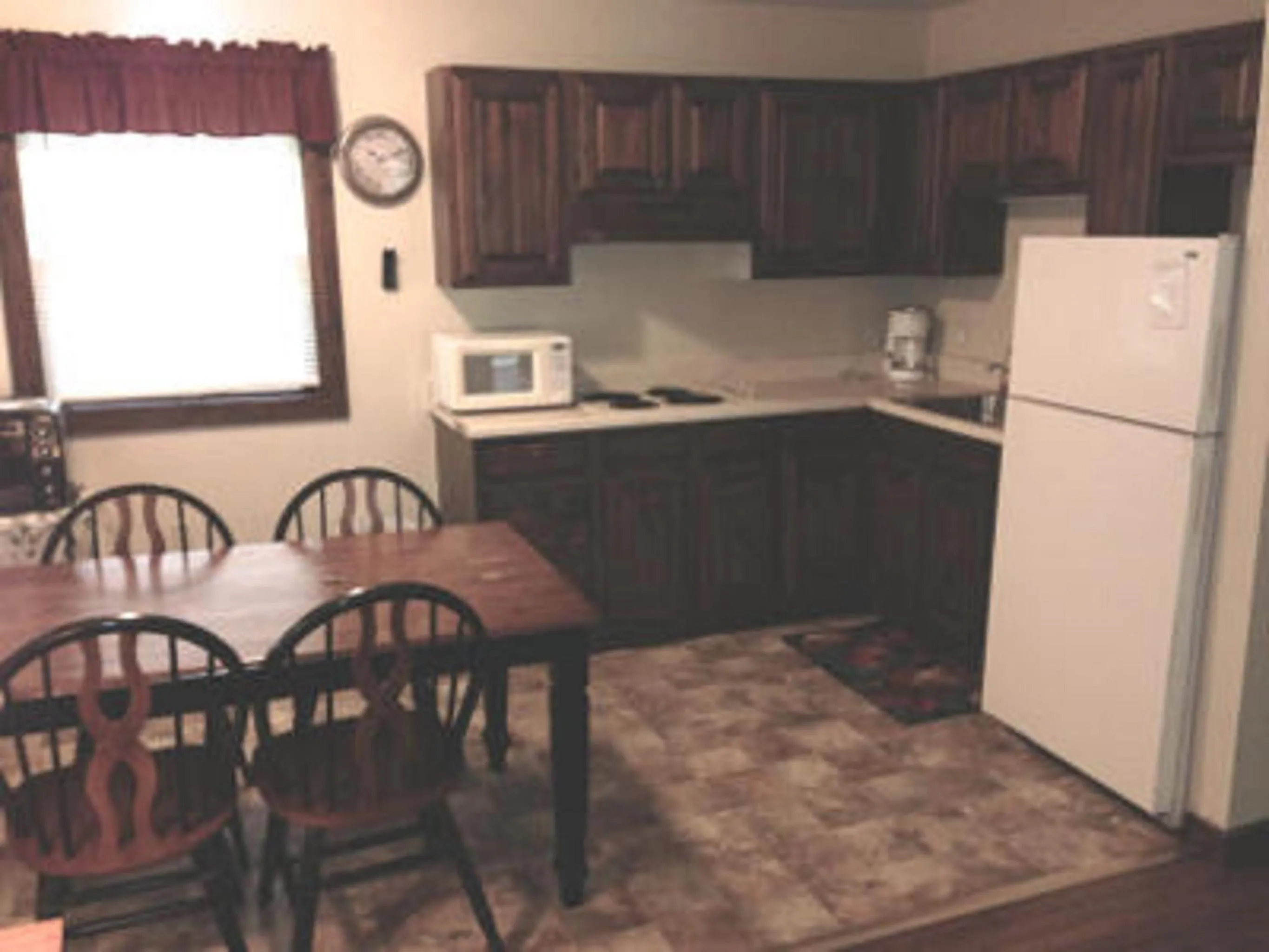 Kitchen or kitchenette in Echo Valley Cottages