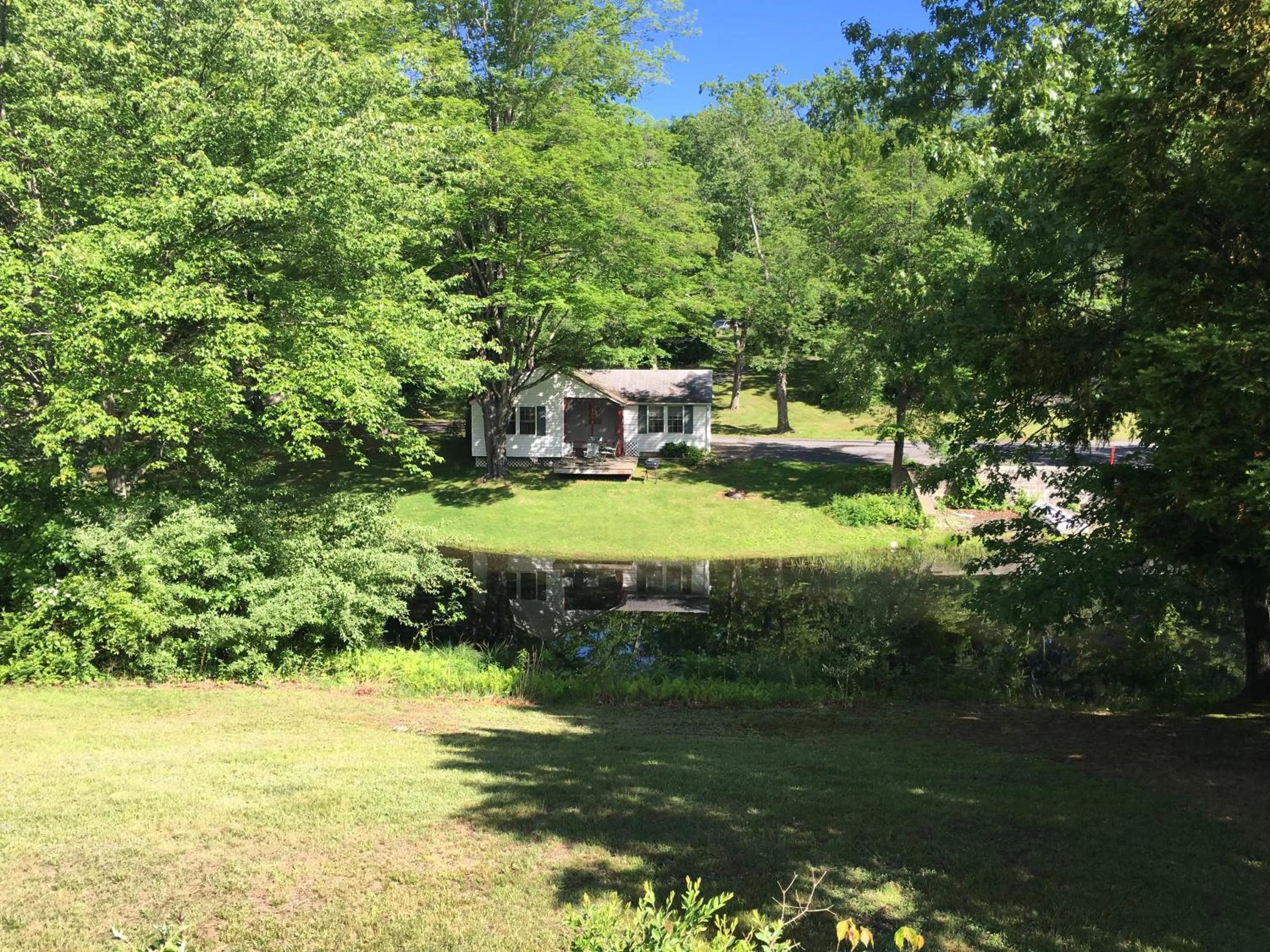 Property building in Echo Valley Cottages