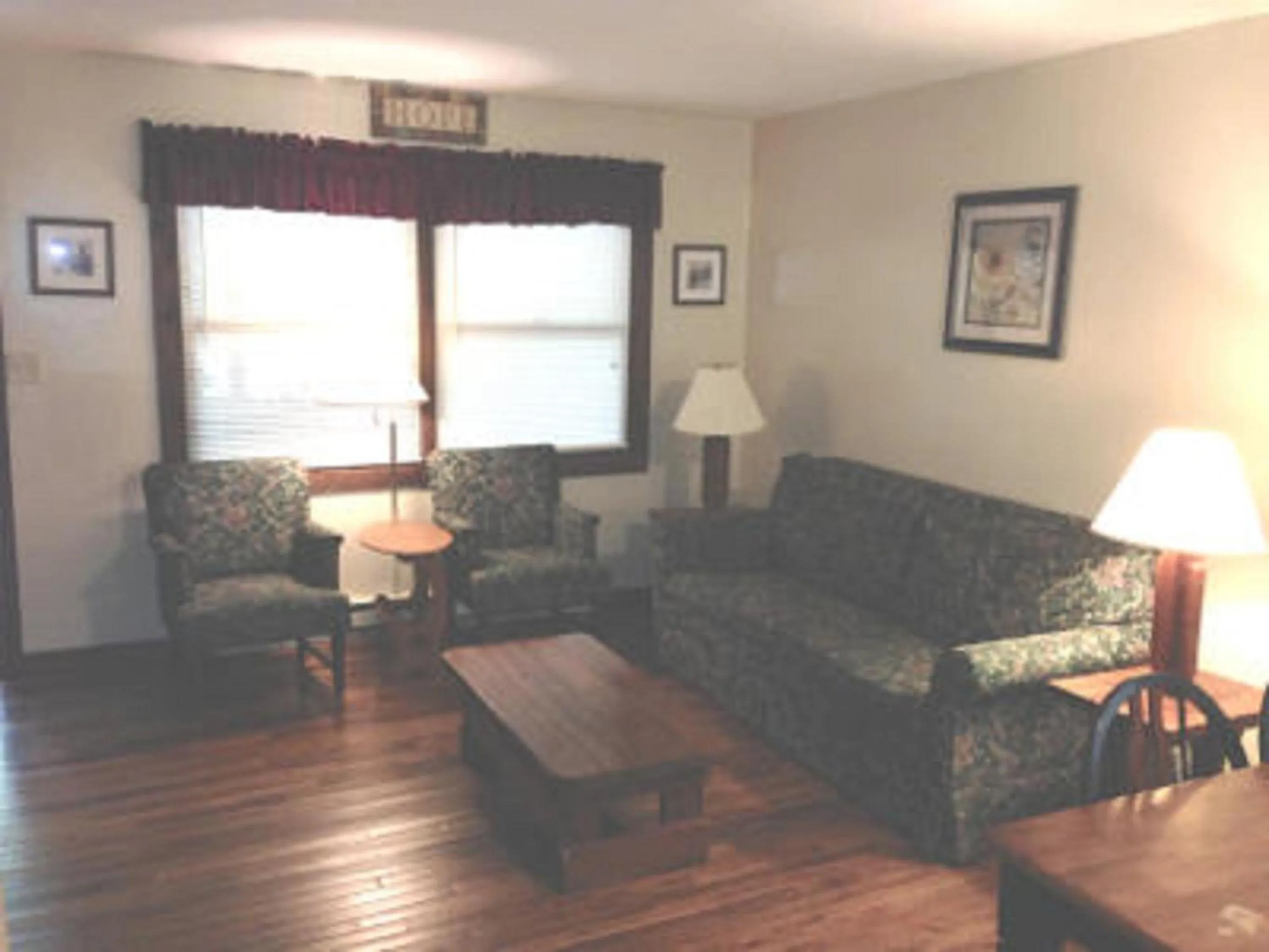 Living room in Echo Valley Cottages