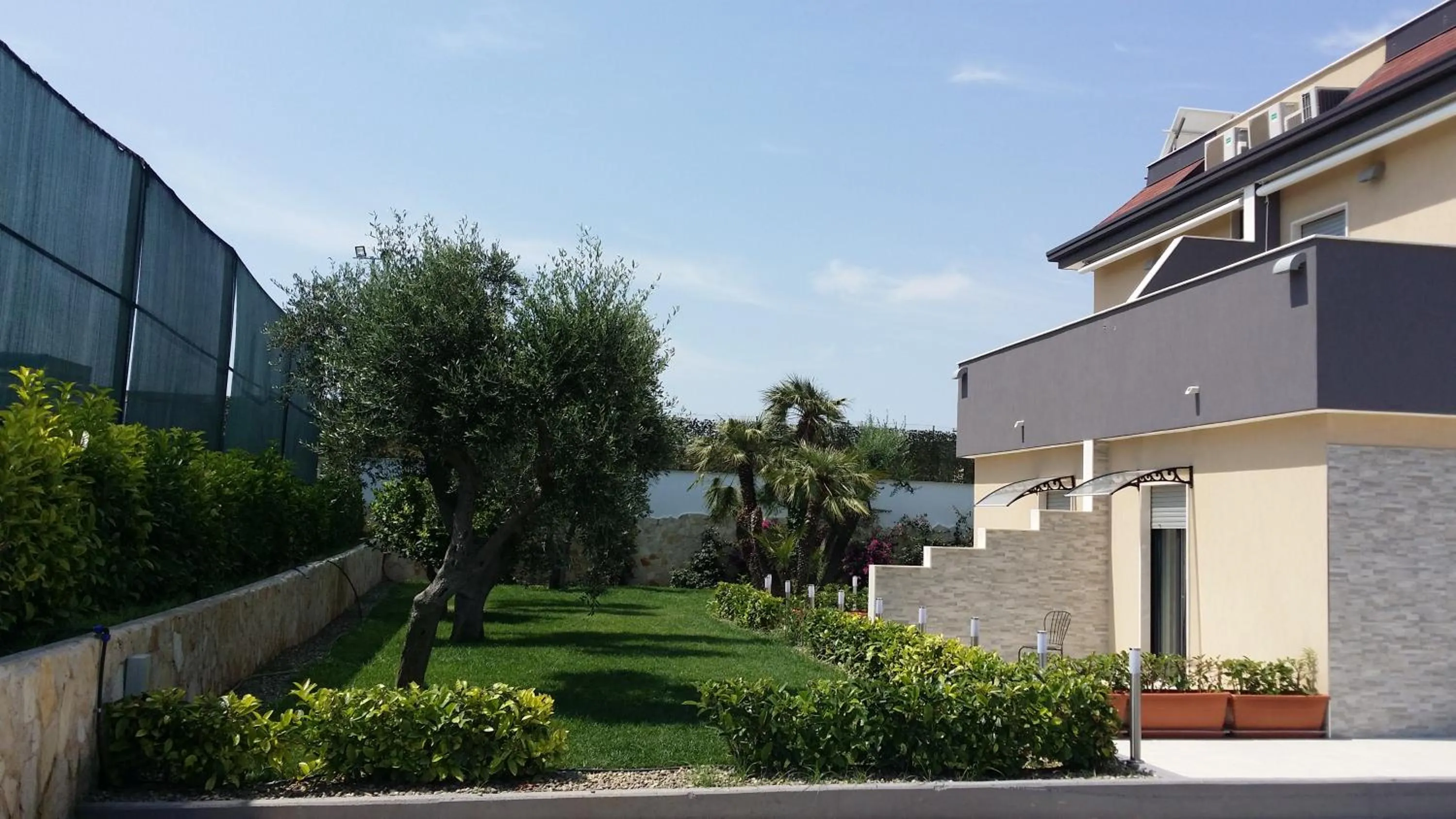 Garden in B&B MIRAGE