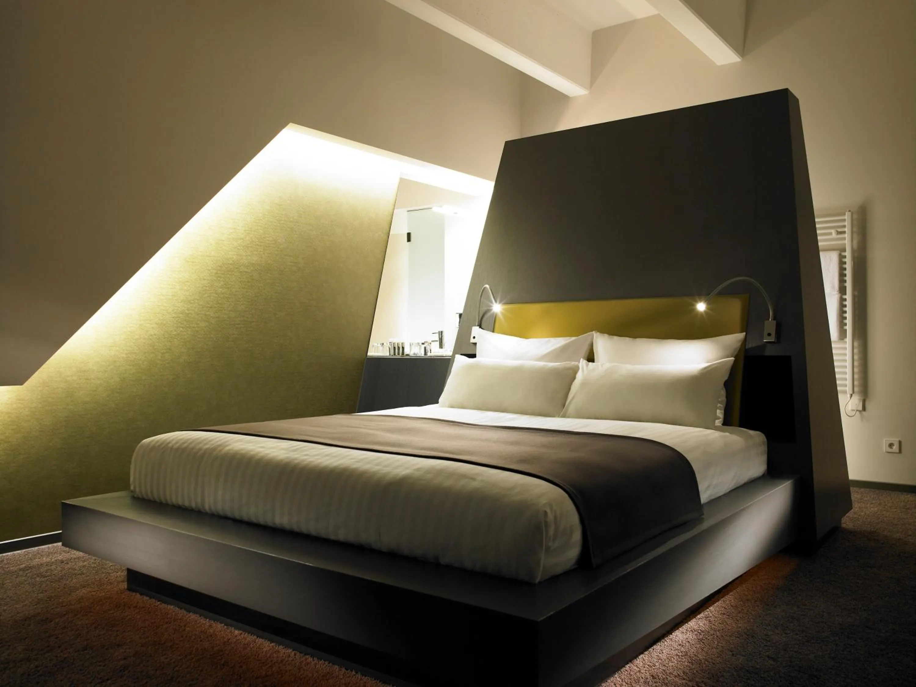 Bed in Aspria Berlin Ku'damm Sport & Spa