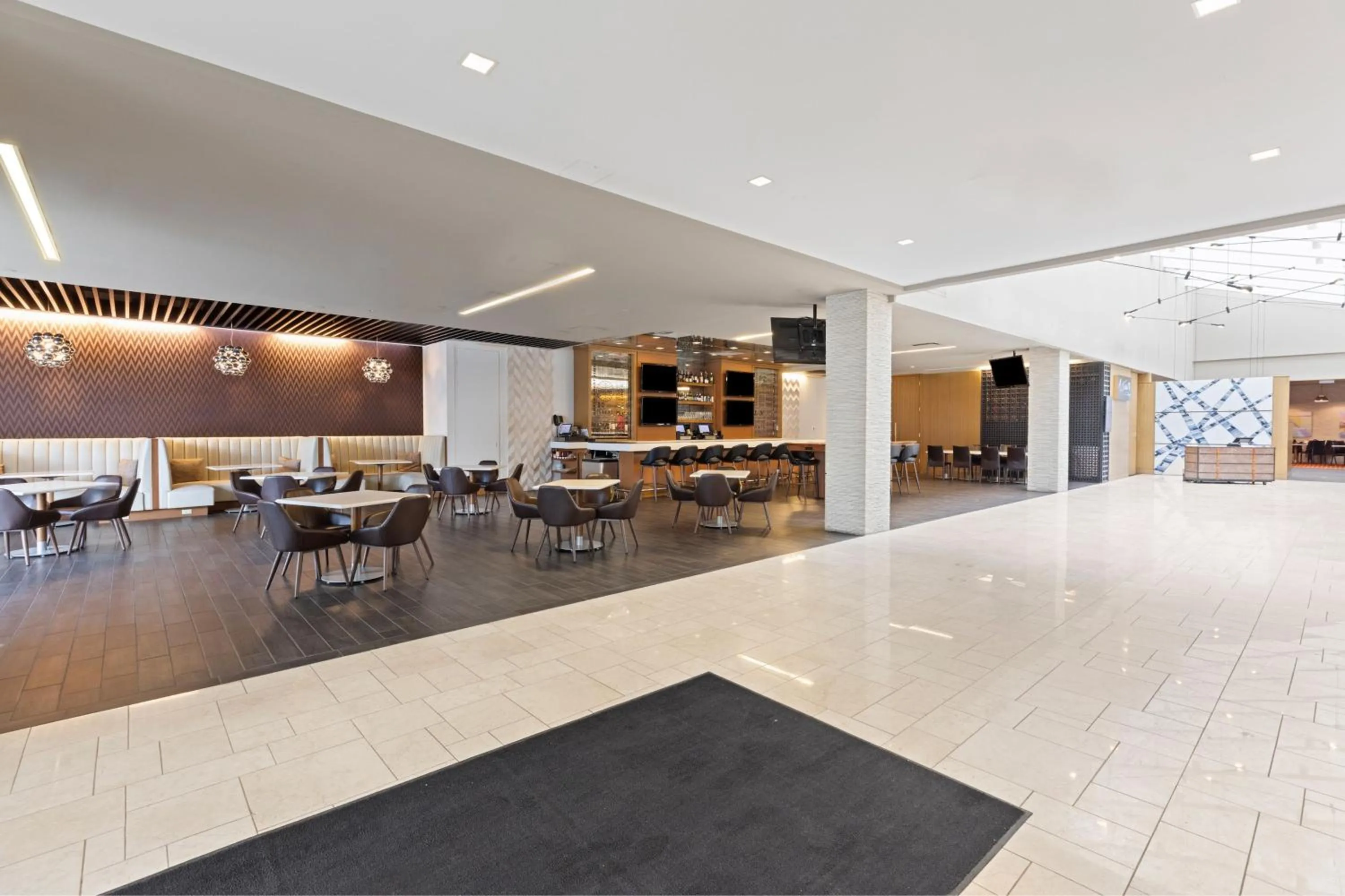 Lounge or bar in Chicago Marriott Naperville