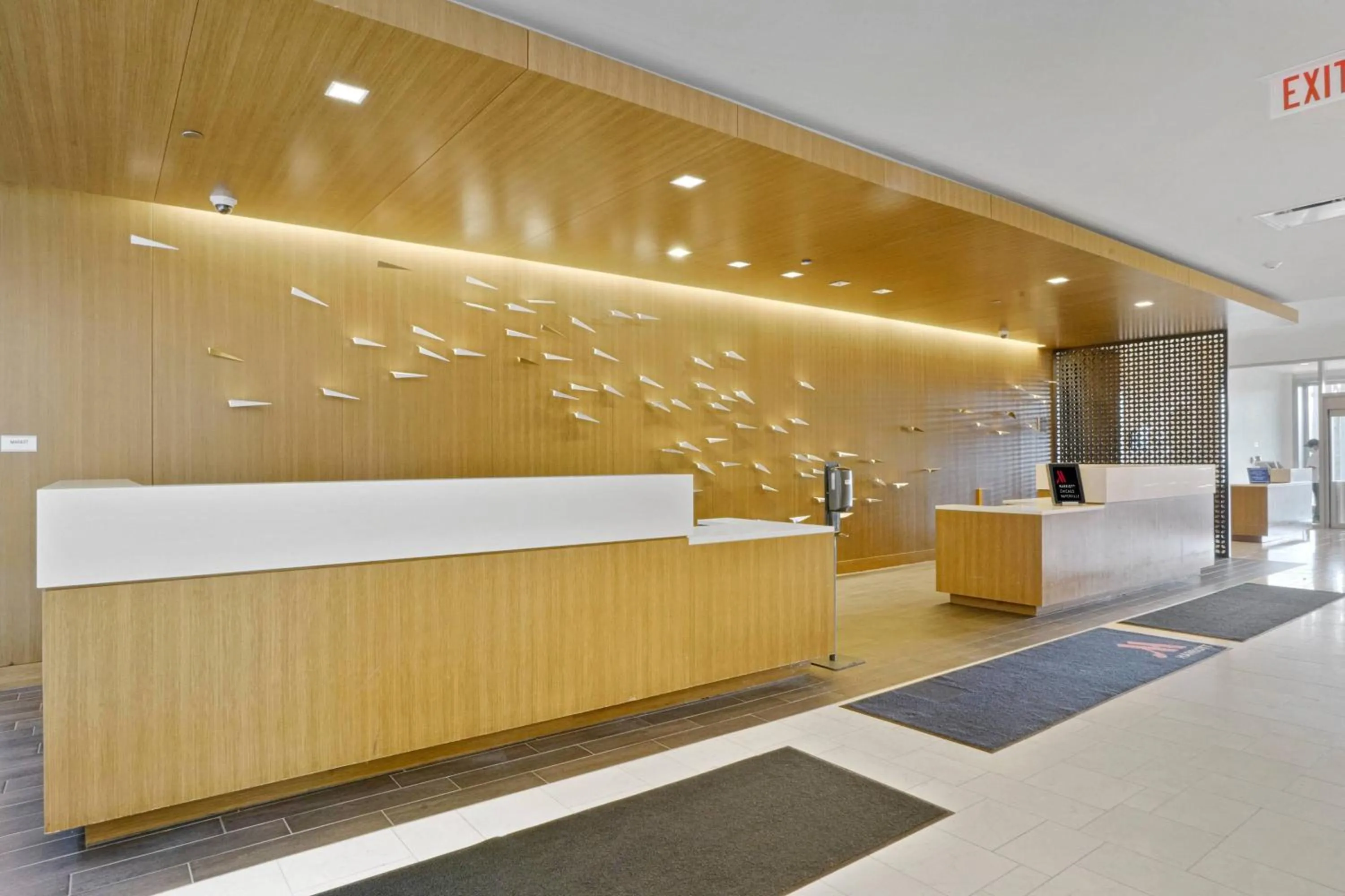 Lobby or reception in Chicago Marriott Naperville