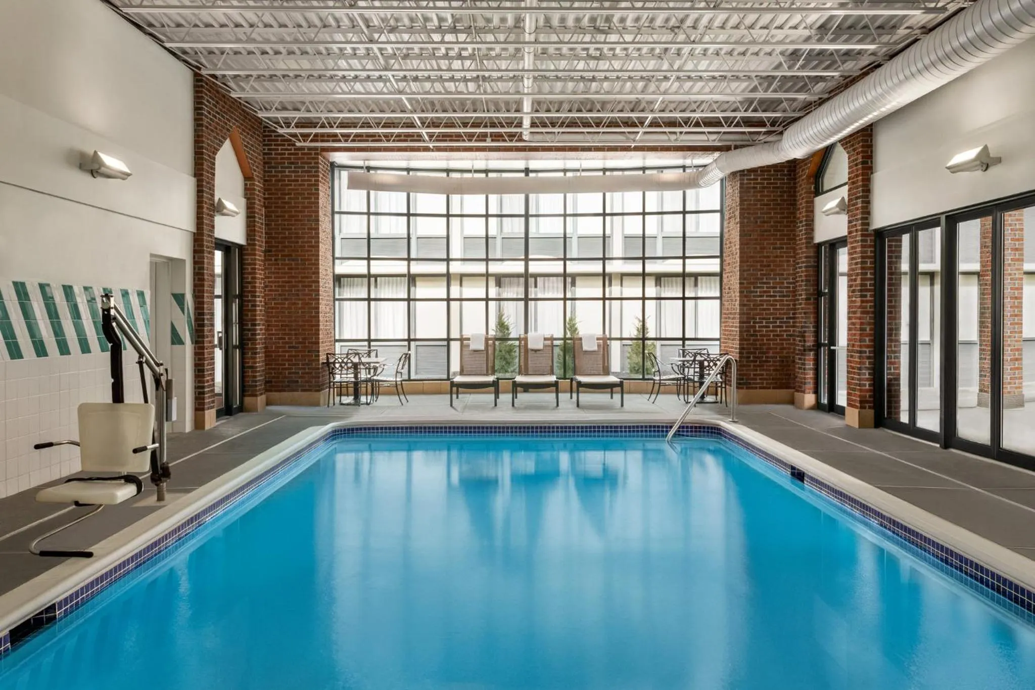 Swimming pool in Holiday Inn Saratoga Springs by IHG