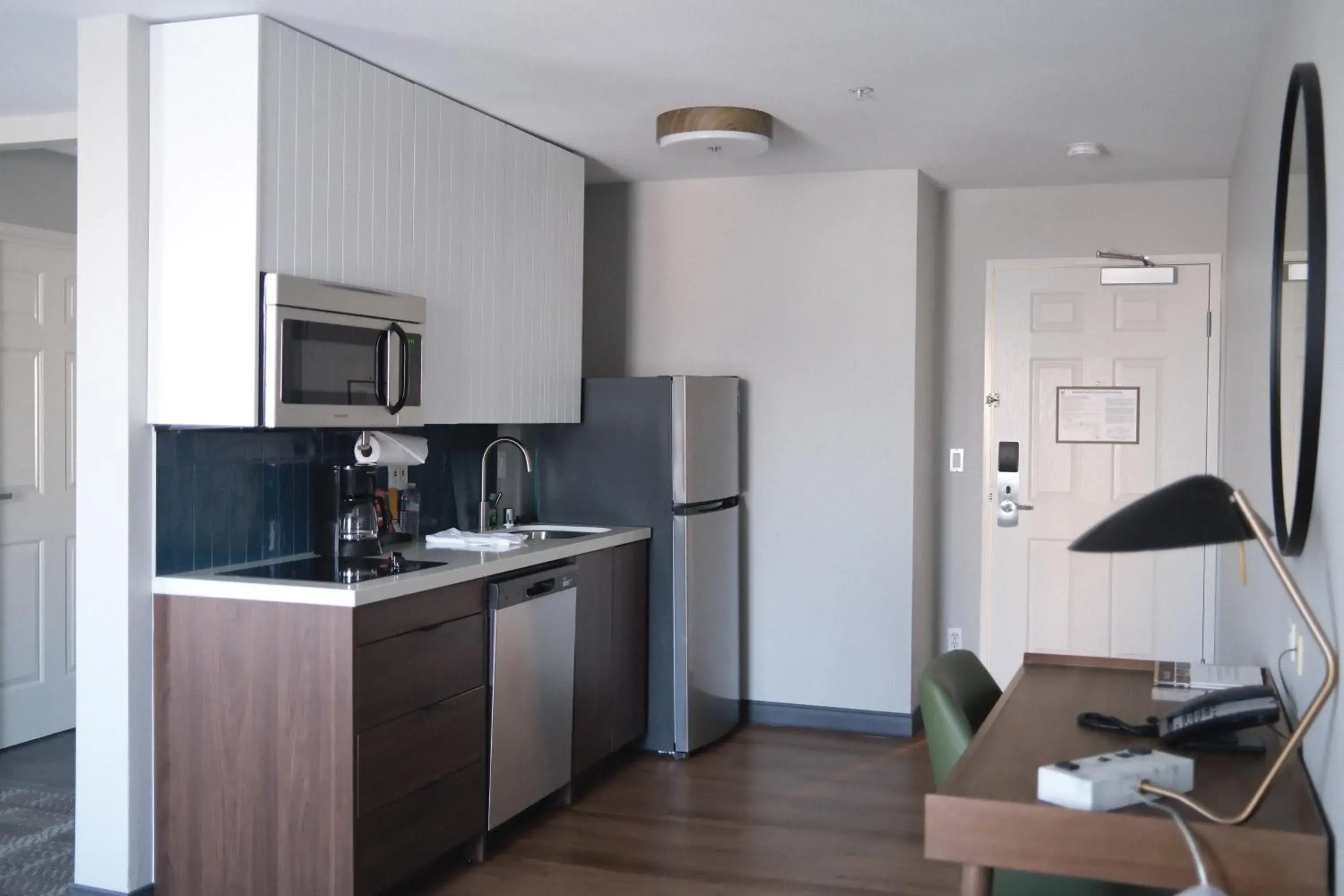 King Studio Suite with Tub in Staybridge Suites Silicon Valley - Milpitas by IHG King Studio Suite with Tub in Staybridge Suites Silicon Valley - Milpitas by IHG