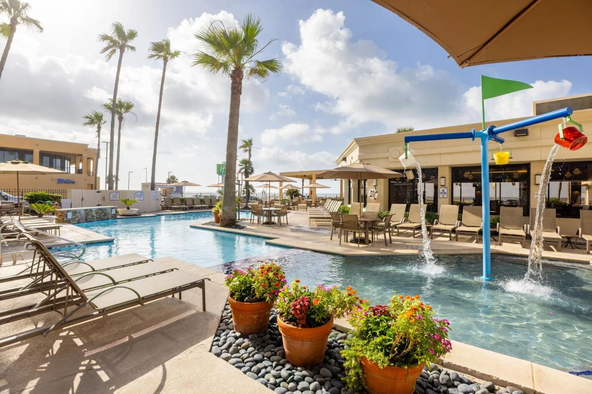 Swimming pool in Holiday Inn Resort Galveston - On The Beach by IHG