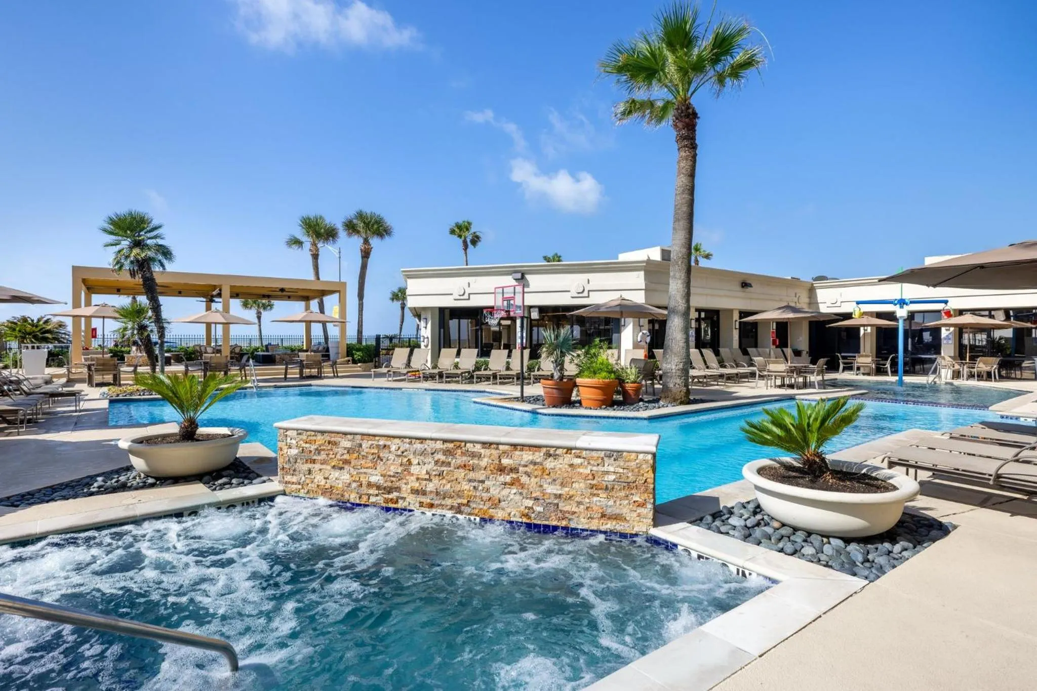 Swimming pool in Holiday Inn Resort Galveston - On The Beach by IHG