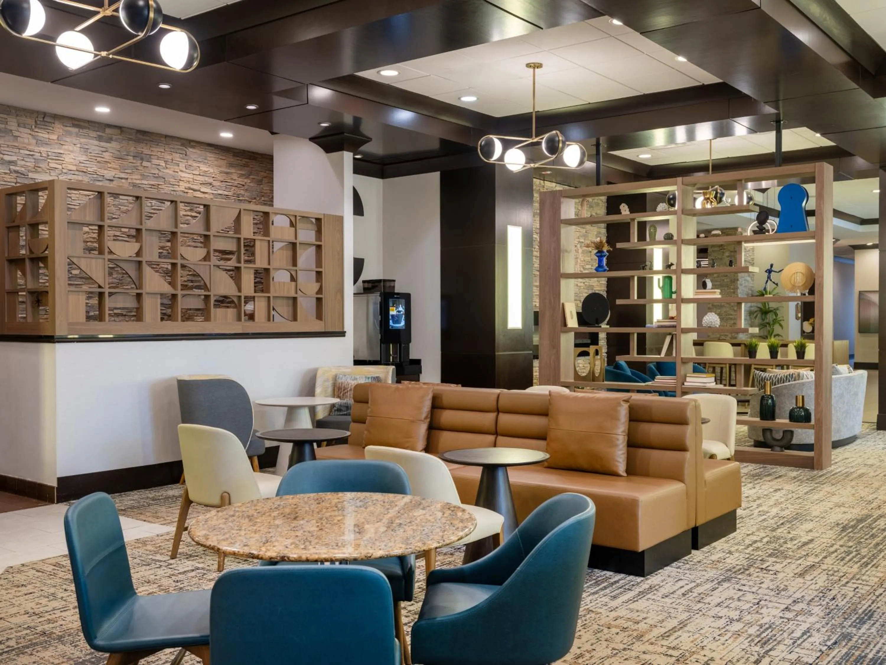 Restaurant/places to eat in Holiday Inn Hotel & Suites Chicago Northwest - Elgin by IHG