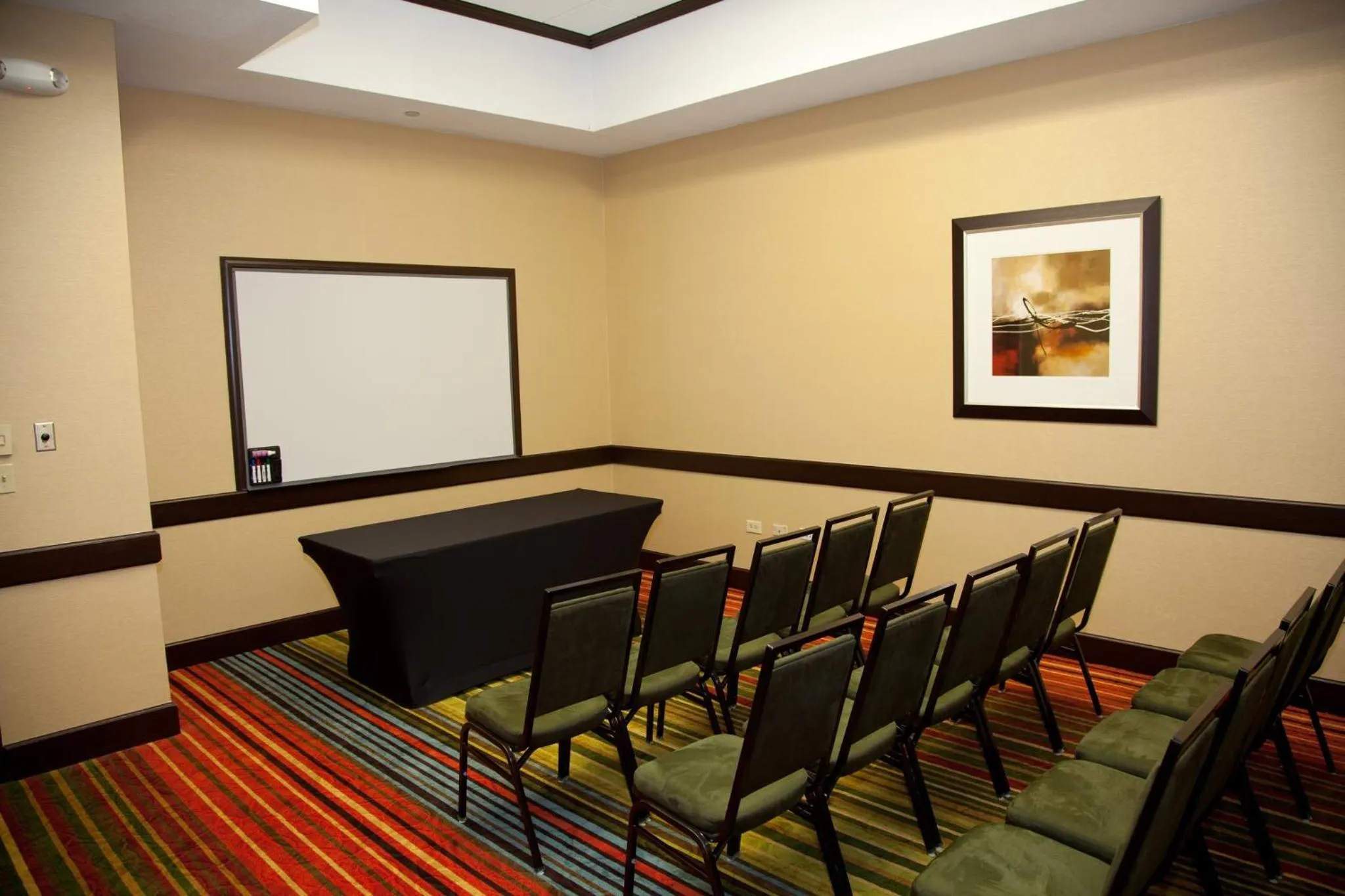 Meeting/conference room in Holiday Inn Hotel & Suites Chicago Northwest - Elgin by IHG