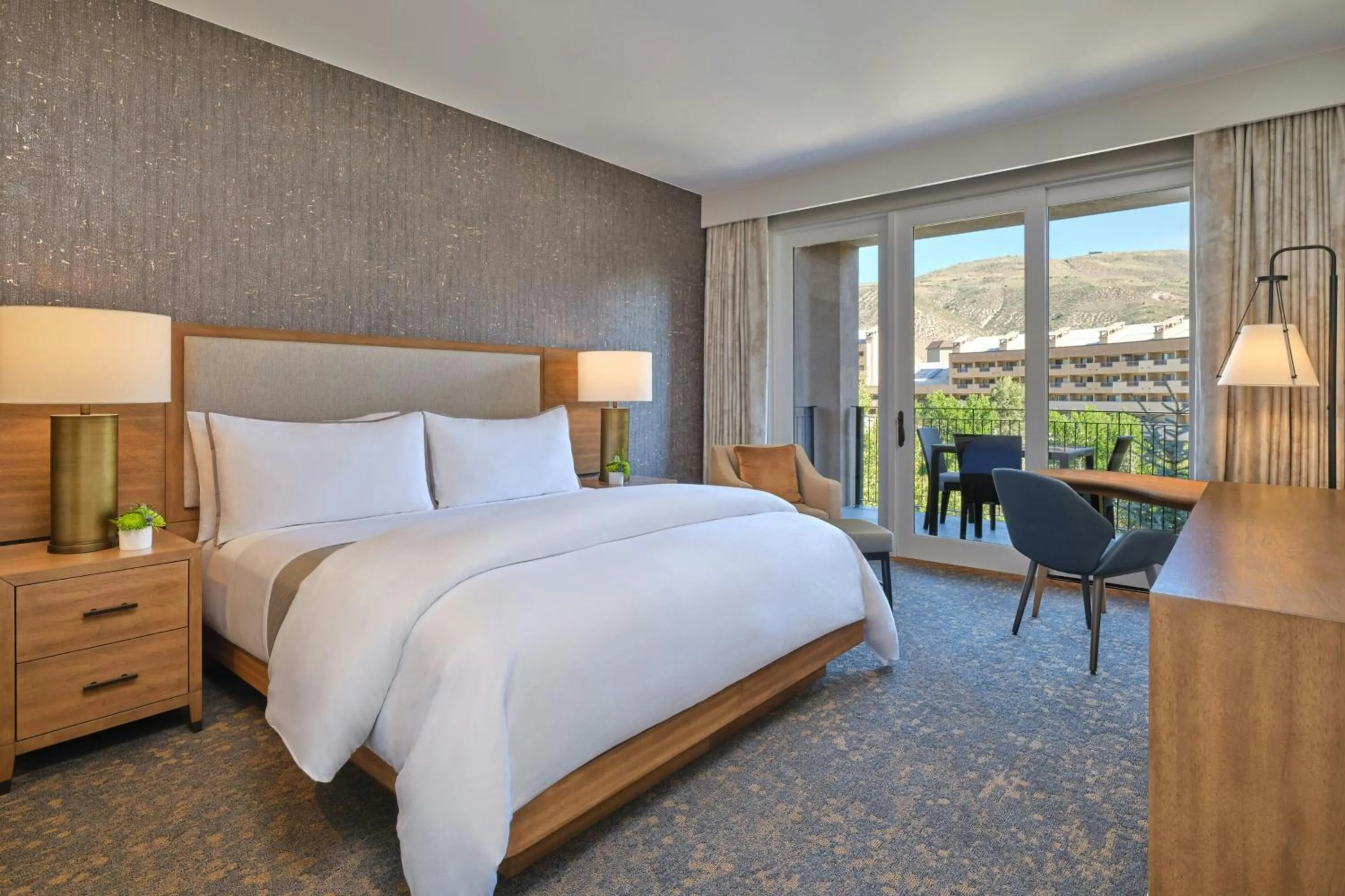Bedroom, Bed in The Westin Riverfront Mountain Villas, Beaver Creek Mountain