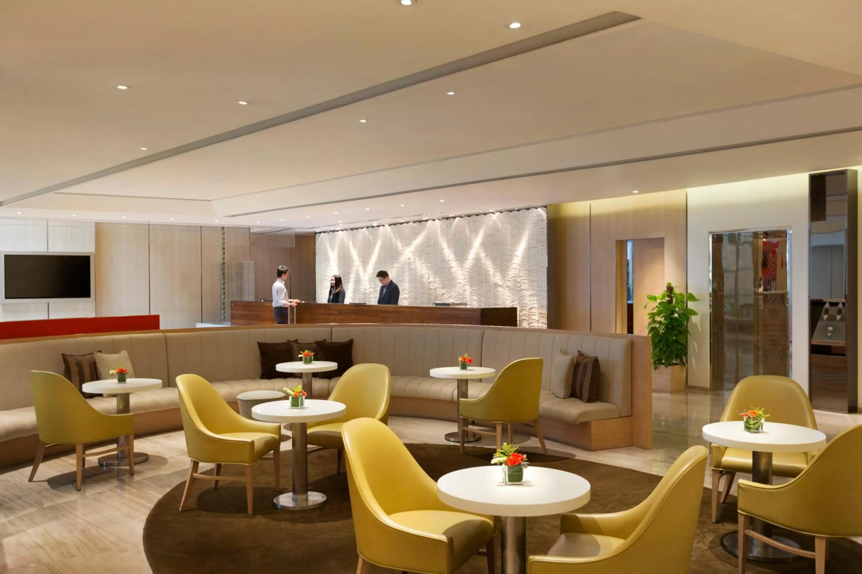 Lounge or bar in Jen Hong Kong by Shangri-La
