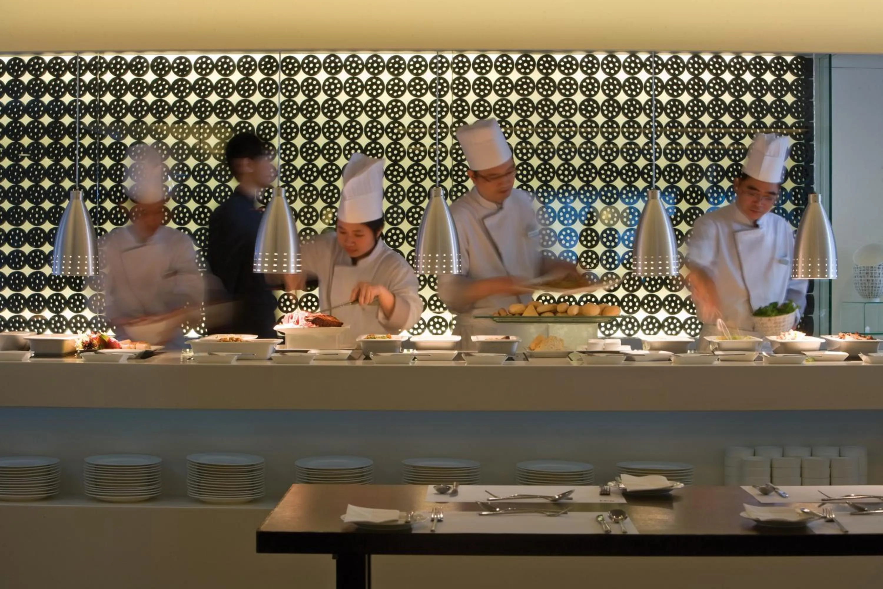 Restaurant/places to eat in Jen Hong Kong by Shangri-La