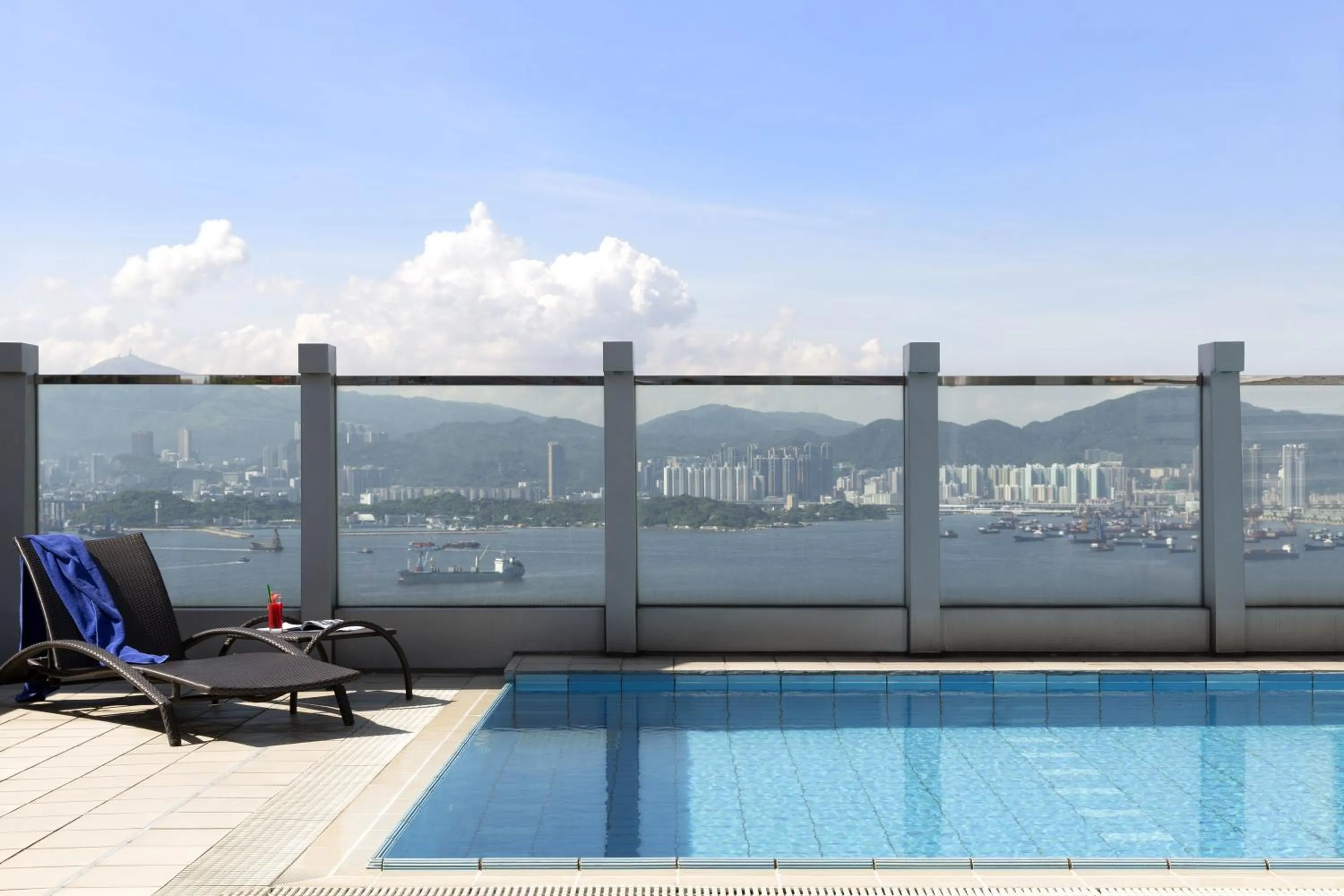 Swimming pool in Jen Hong Kong by Shangri-La